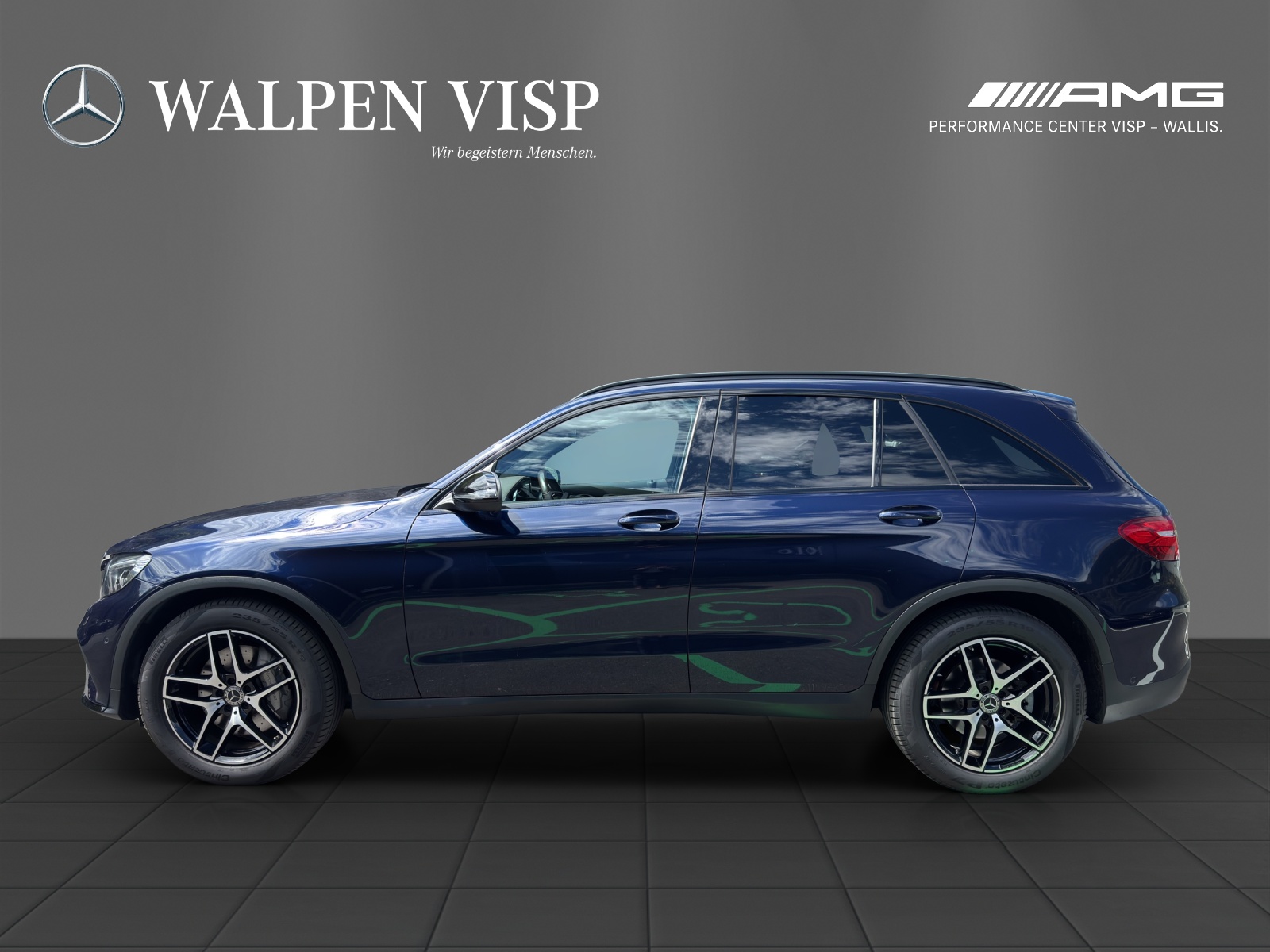 MERCEDES-BENZ GLC 250 d AMG Line 4Matic 9G-Tronic-showroom-element-2