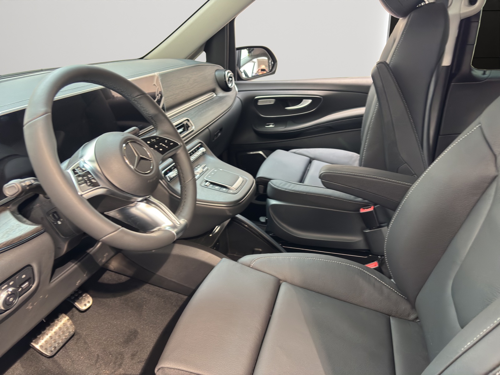 Image MERCEDES-BENZ V-300 V 300 d lang Swiss Edition 9G-Tronic