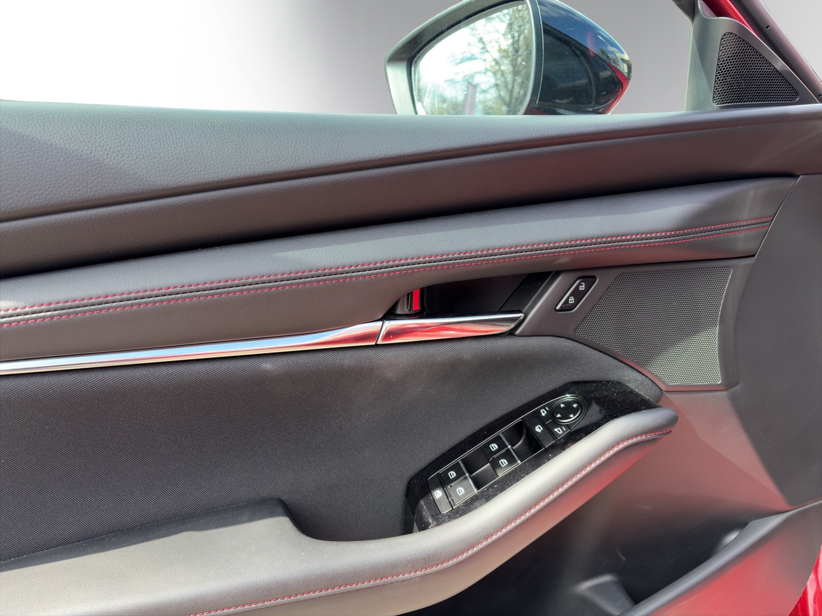 Image MAZDA 3 3 Hatchback SKYACTIV-X MHybrid 186 Homura AWD Automat