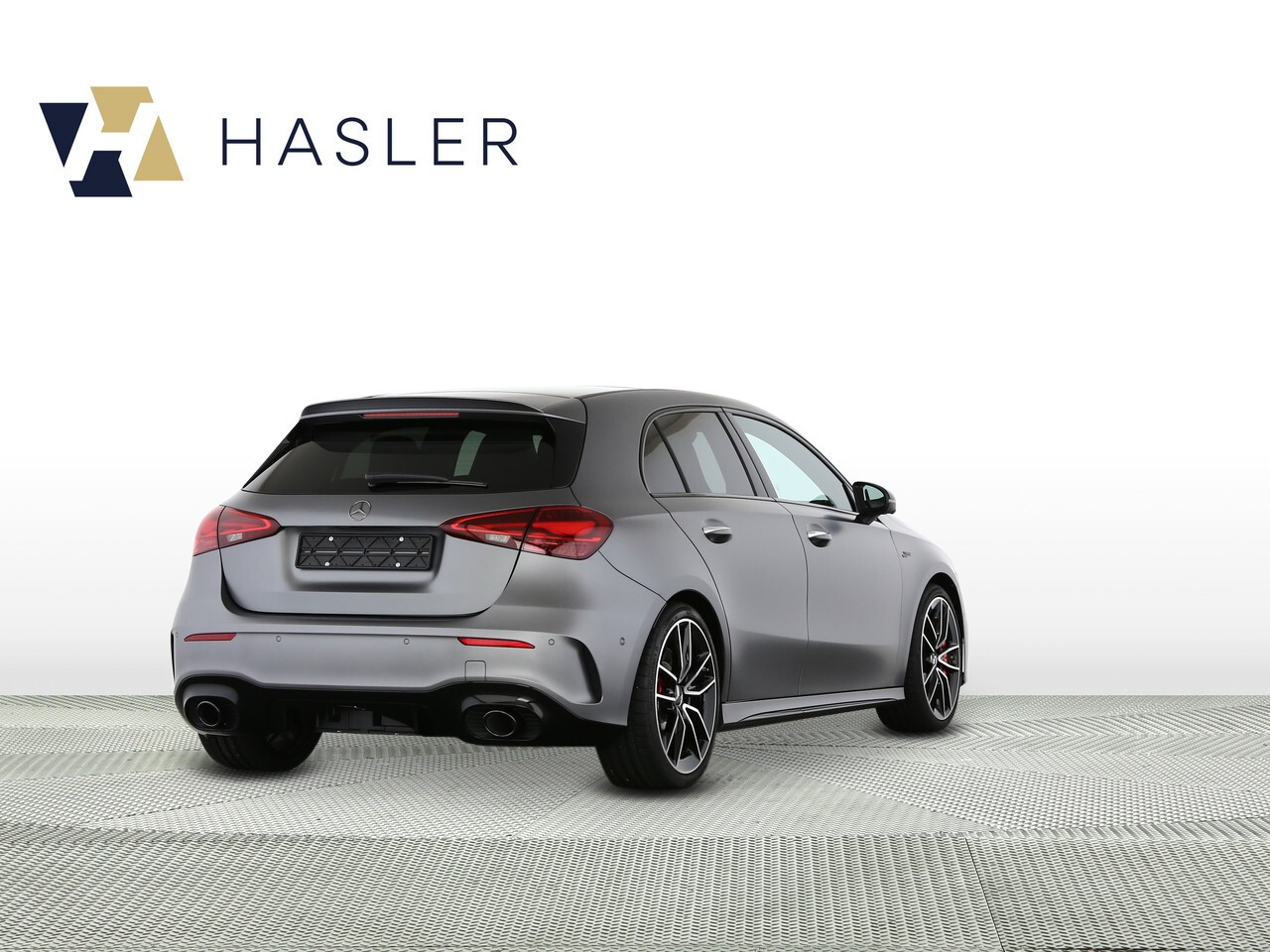 MERCEDES-BENZ A AMG 35 4Matic 8G-DCT-showroom-element-1
