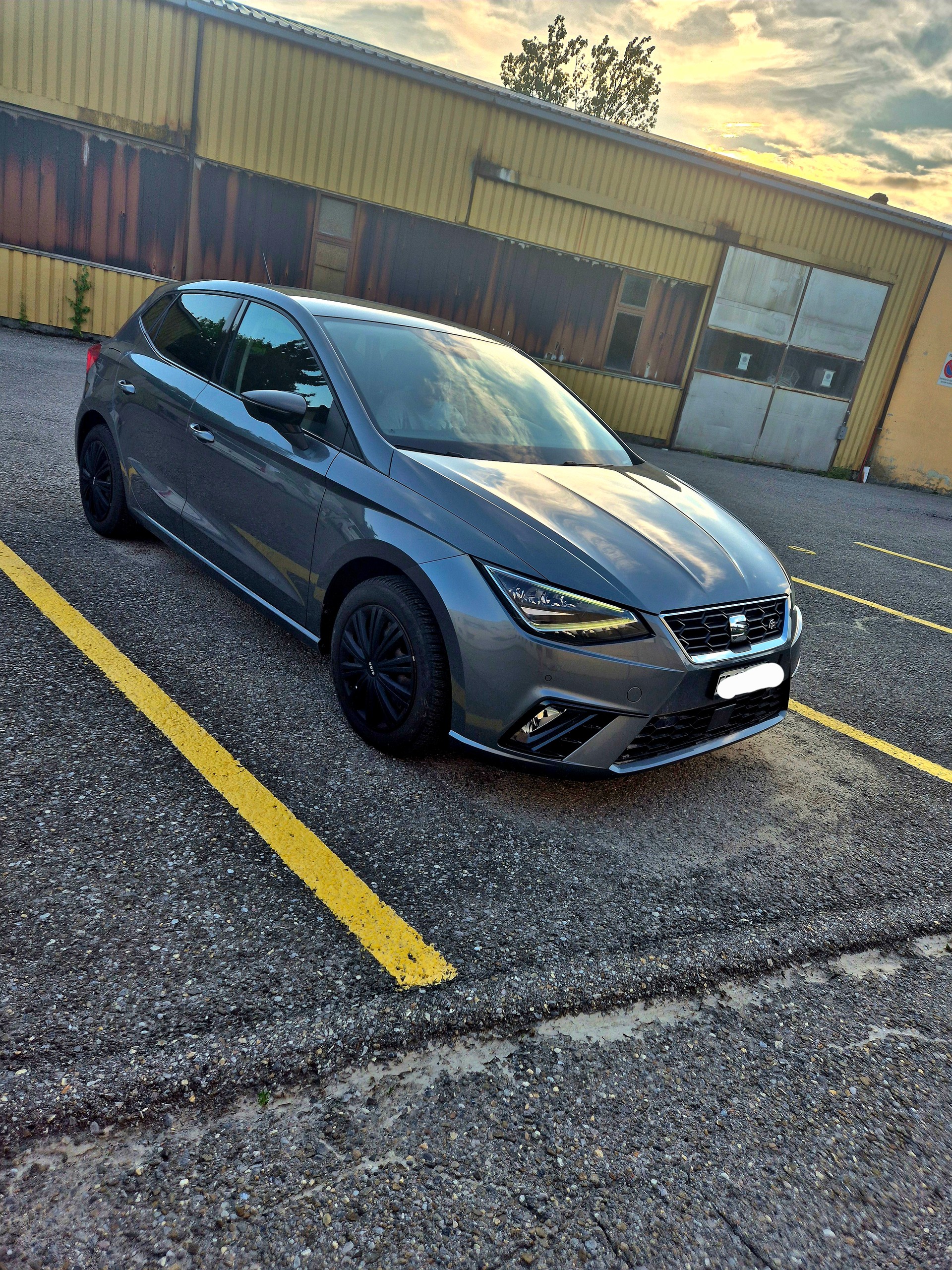 SEAT Ibiza 1.4 EcoTSI Swiss FR