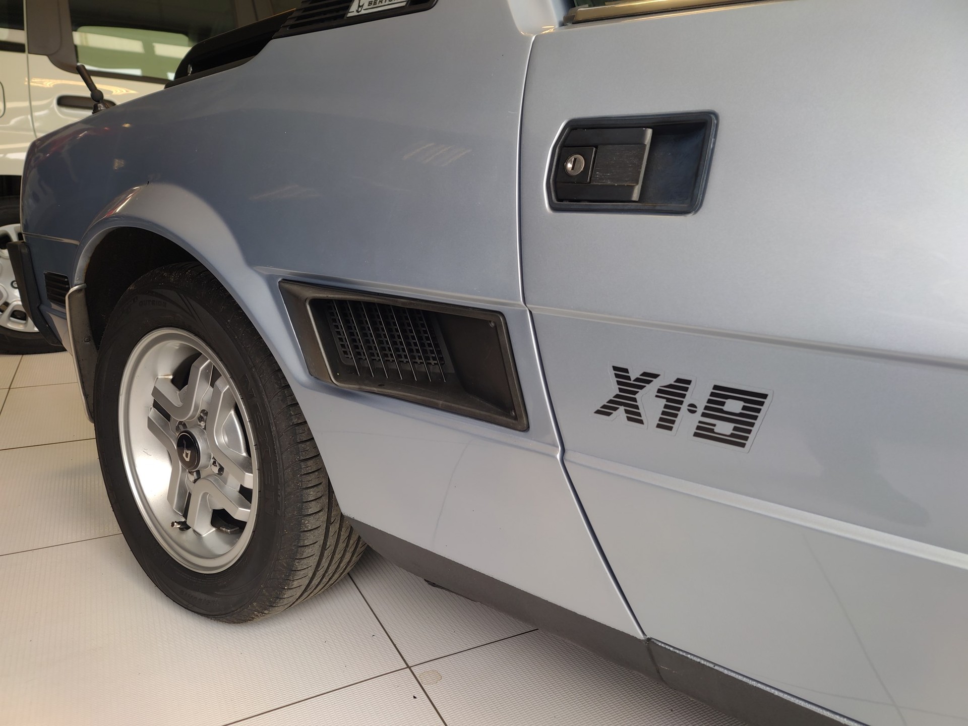 FIAT X 1/9 Bertone i.e.-image-5
