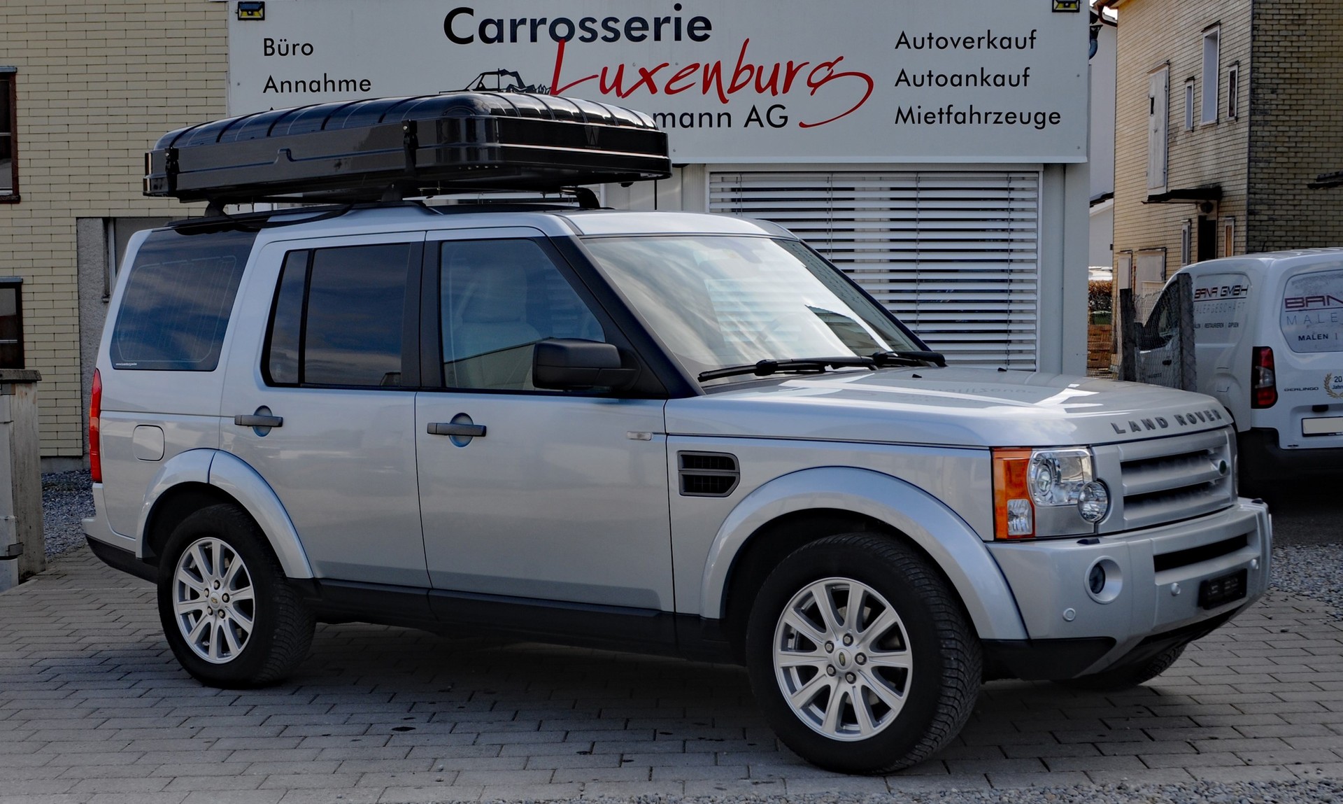 LAND ROVER Discovery 2.7TD V6-image-1