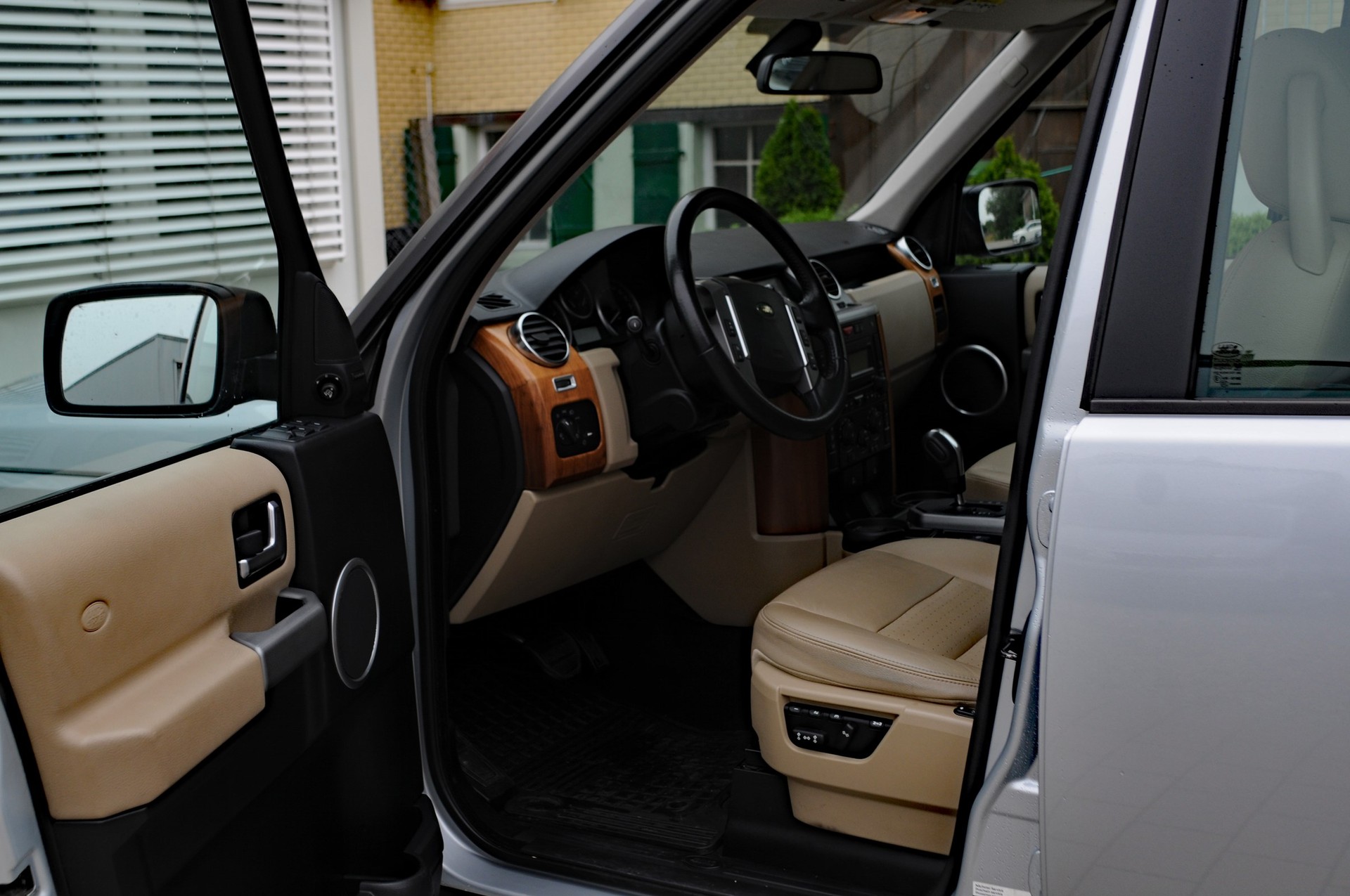 LAND ROVER Discovery 2.7TD V6-image-8