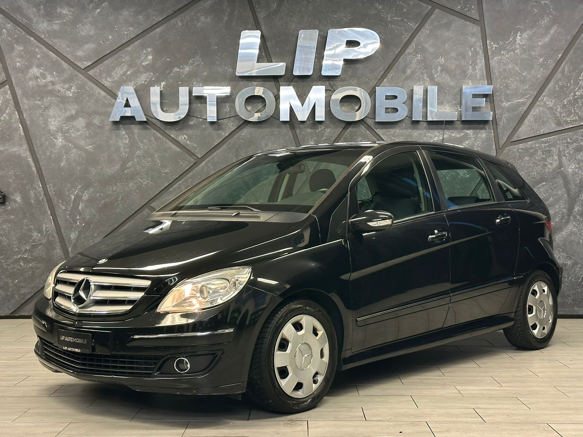 MERCEDES-BENZ B 170