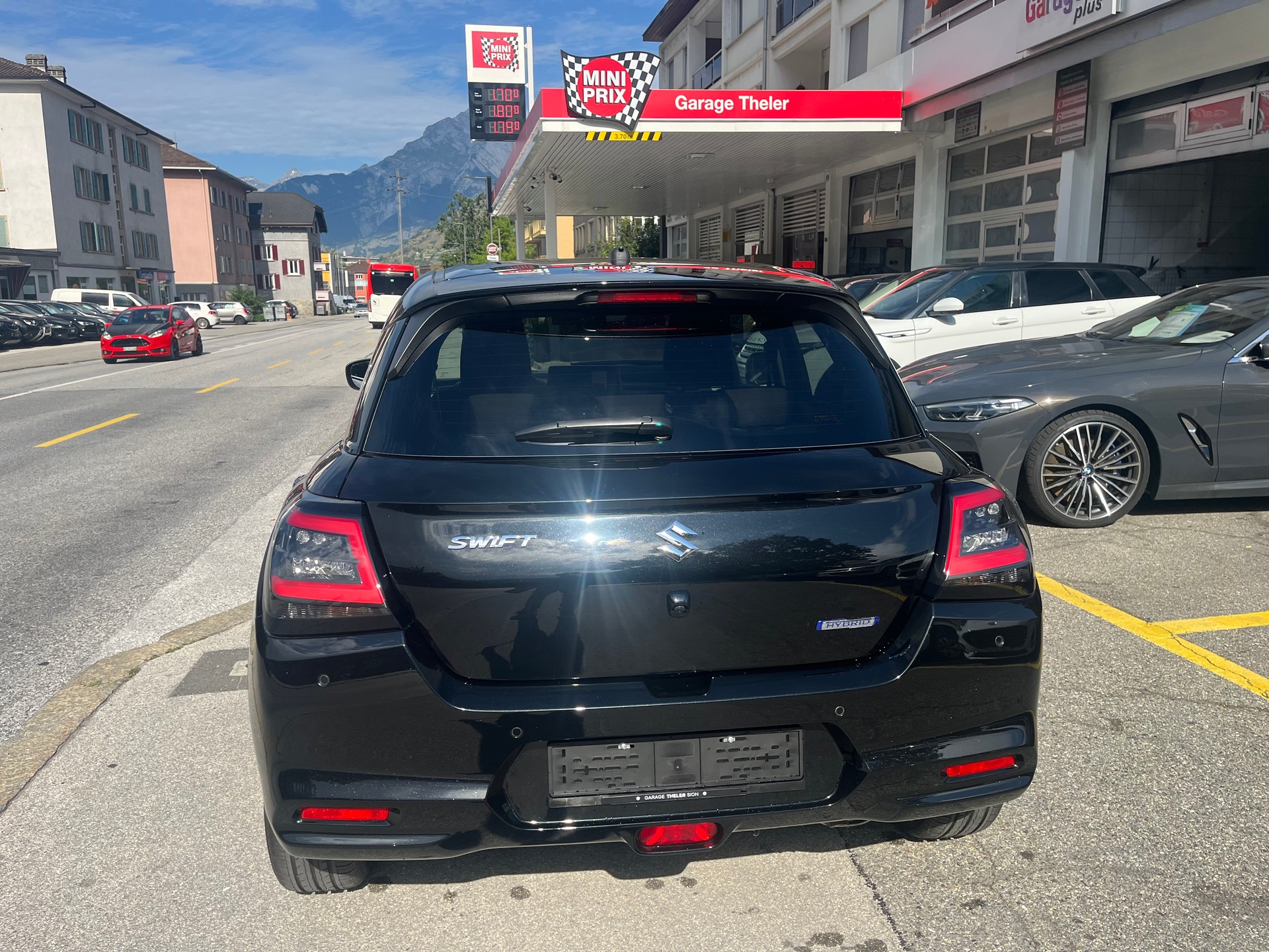 SUZUKI Compact .+ Hybrid4X4 MODEL 2025-showroom-element-1