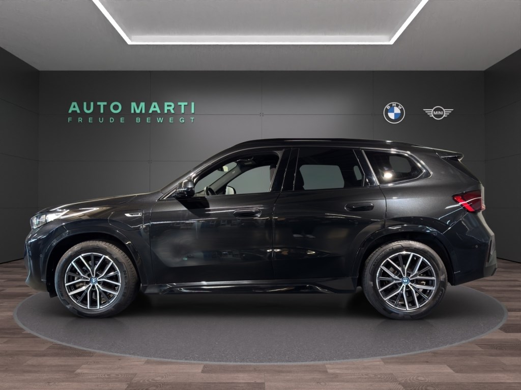 BMW X1 xDrive 25e M Sport-showroom-element-1