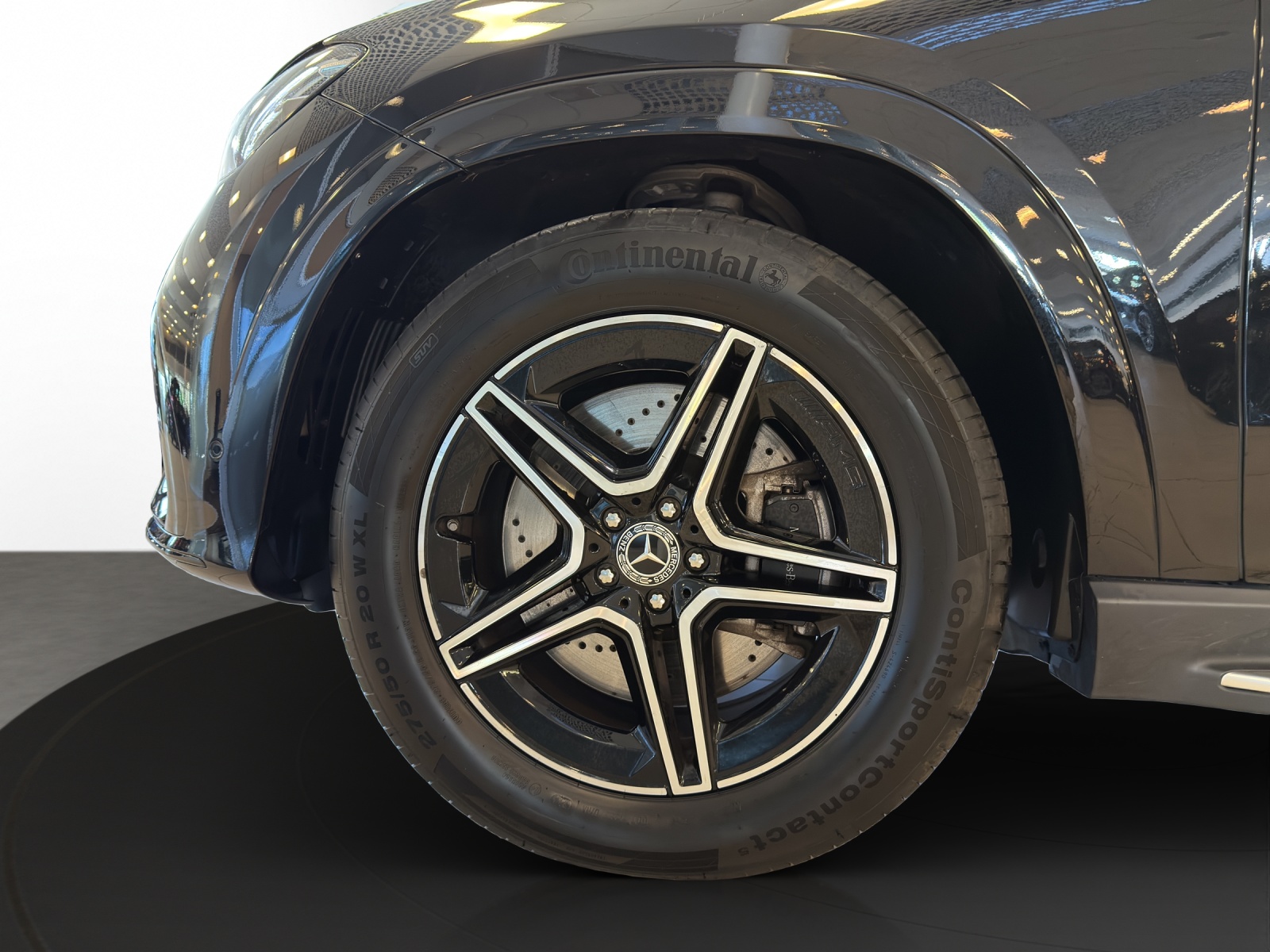 MERCEDES-BENZ GLE 350 de 4Matic-showroom-element-3