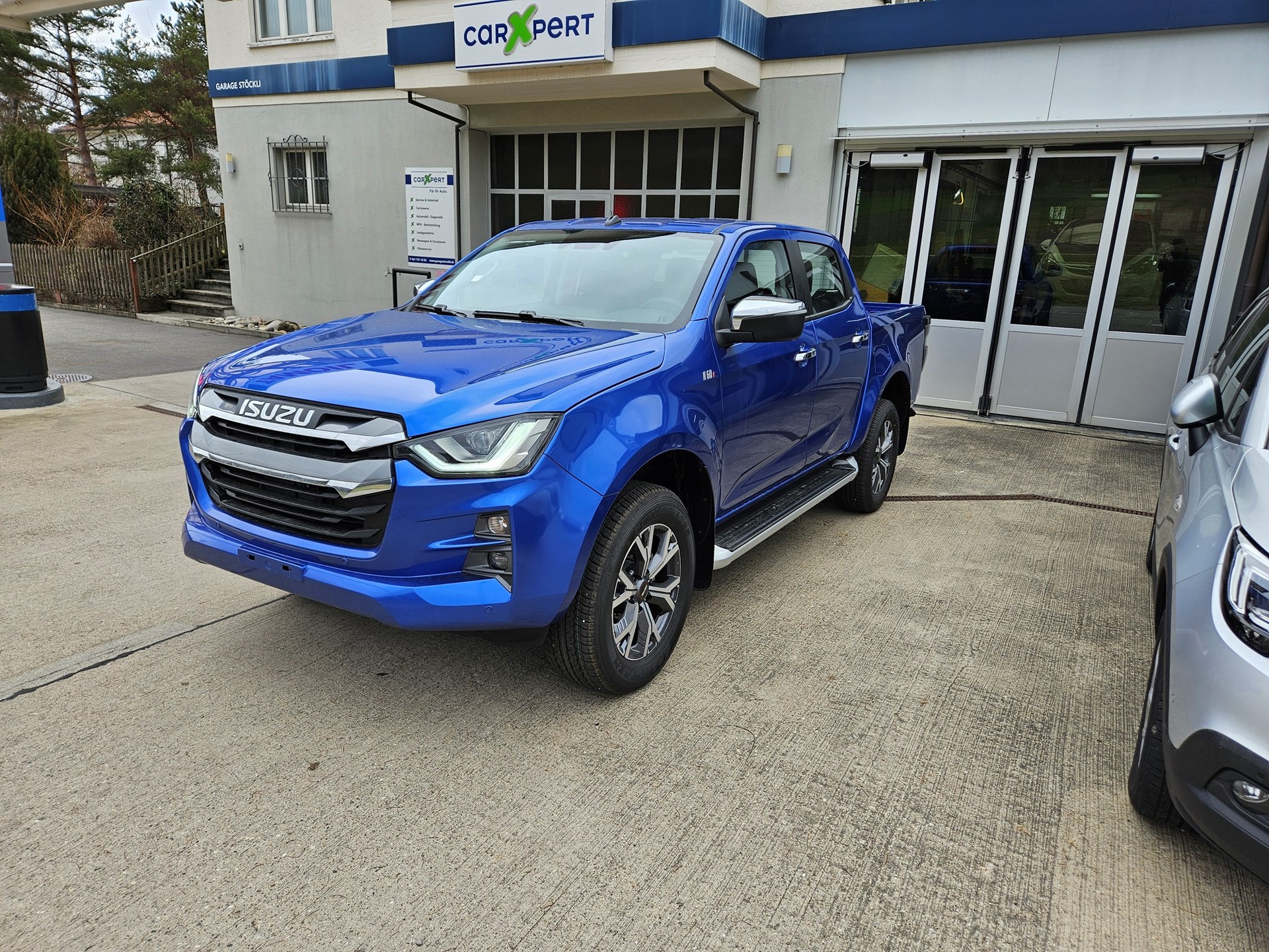 ISUZU D-MAX 1.9 CrewCab N60F 4x4 AT