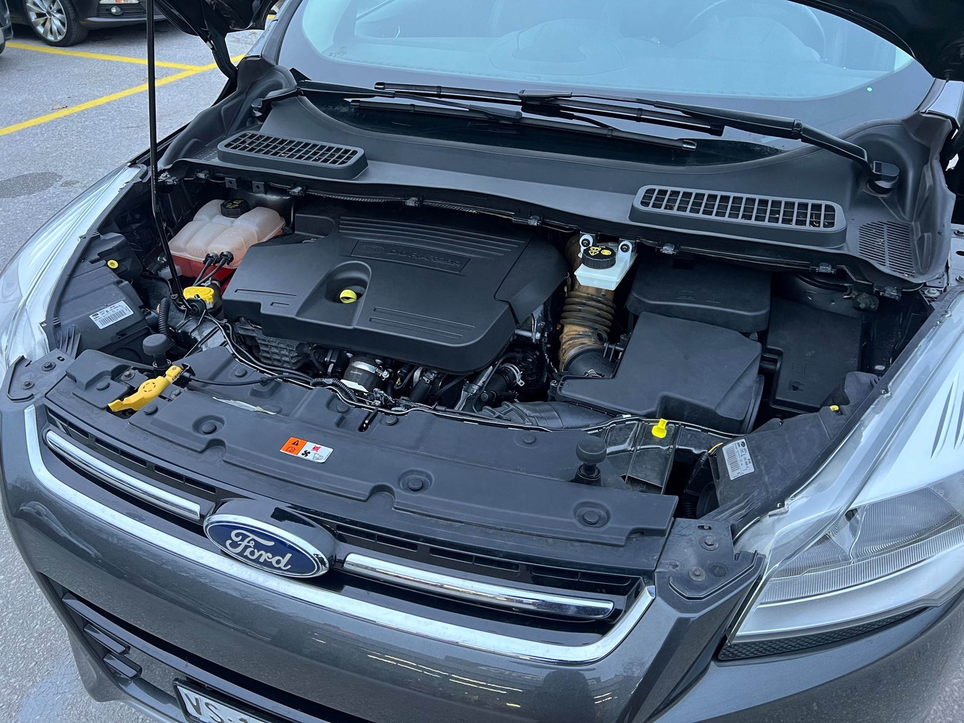 FORD Kuga 2.0 TDCi Titanium 2WD-image-14