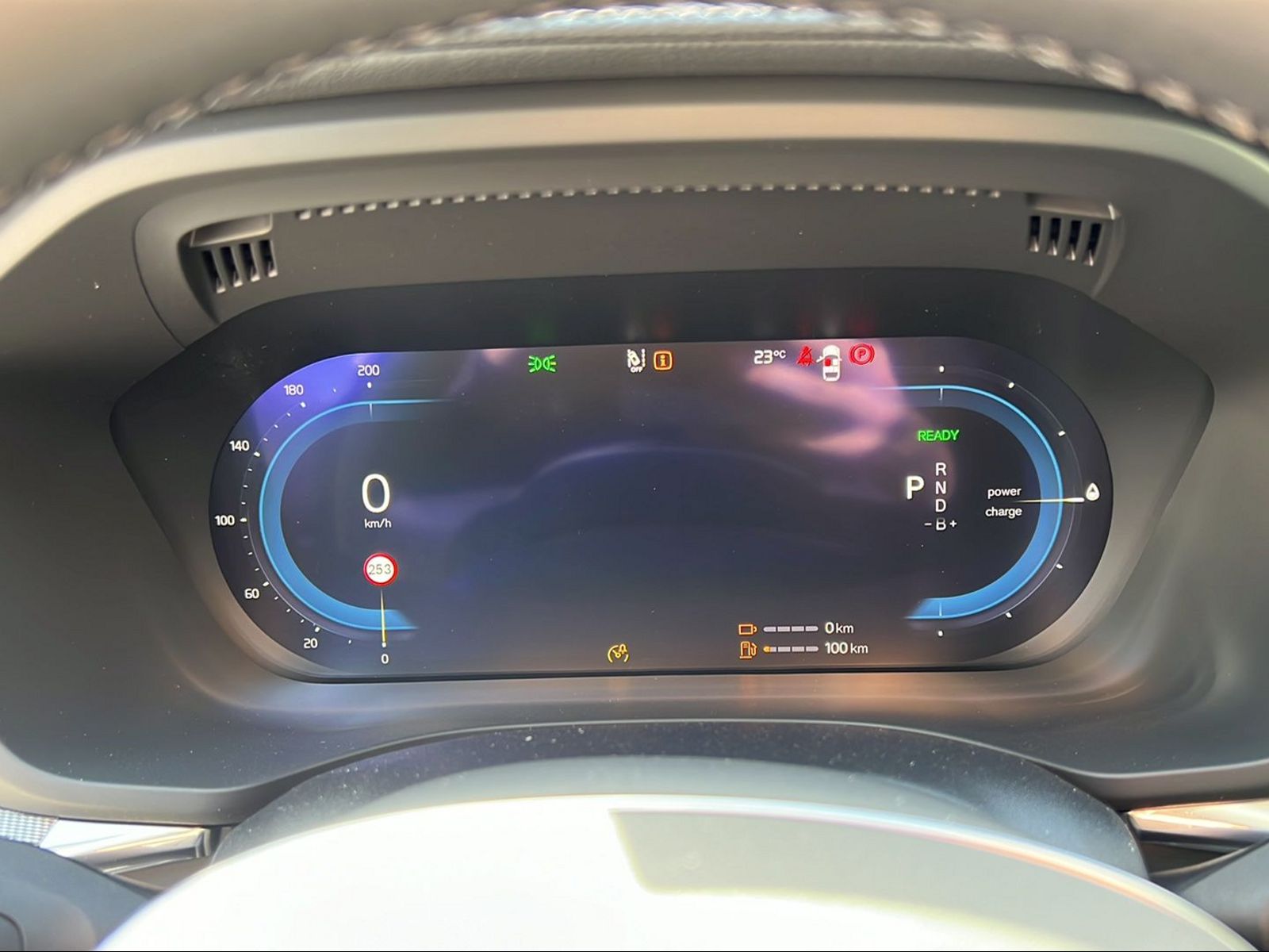 Image VOLVO XC60 XC60 2.0 T6 TE Ultimate Dark e