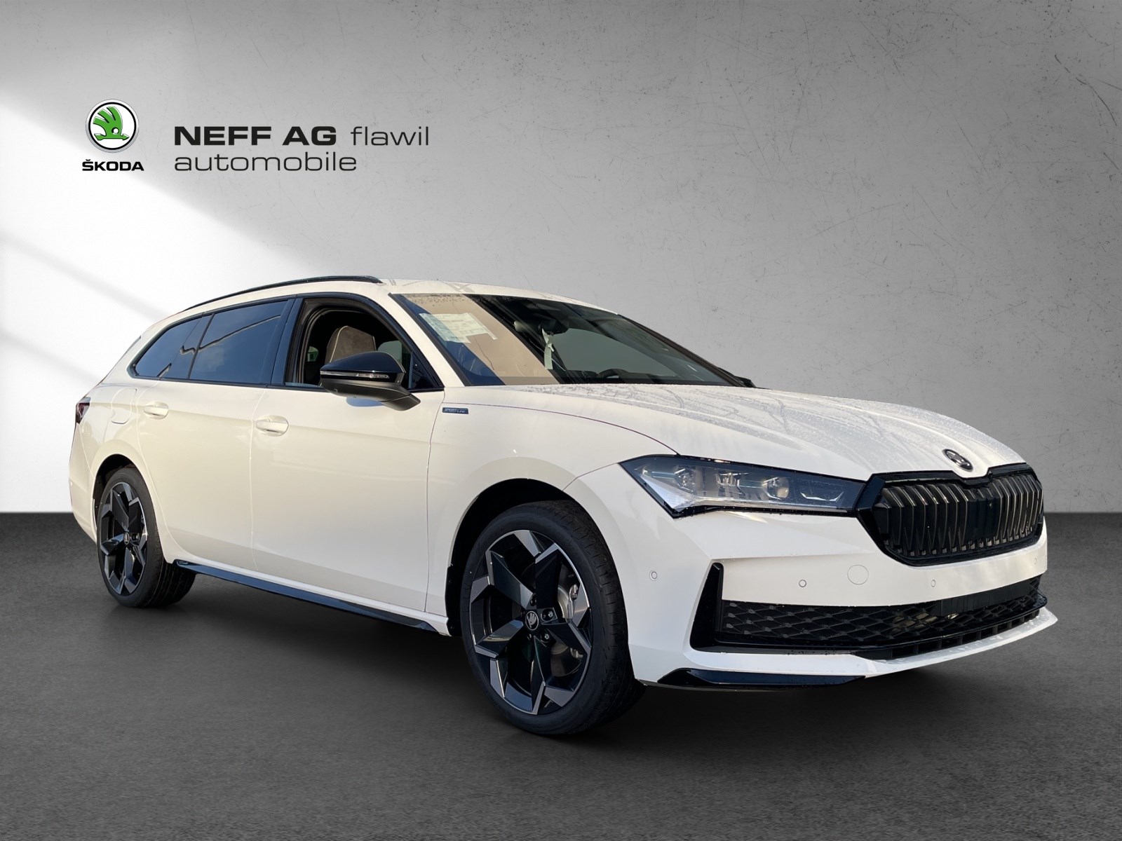 SKODA Superb Combi 2.0 (Kombi)