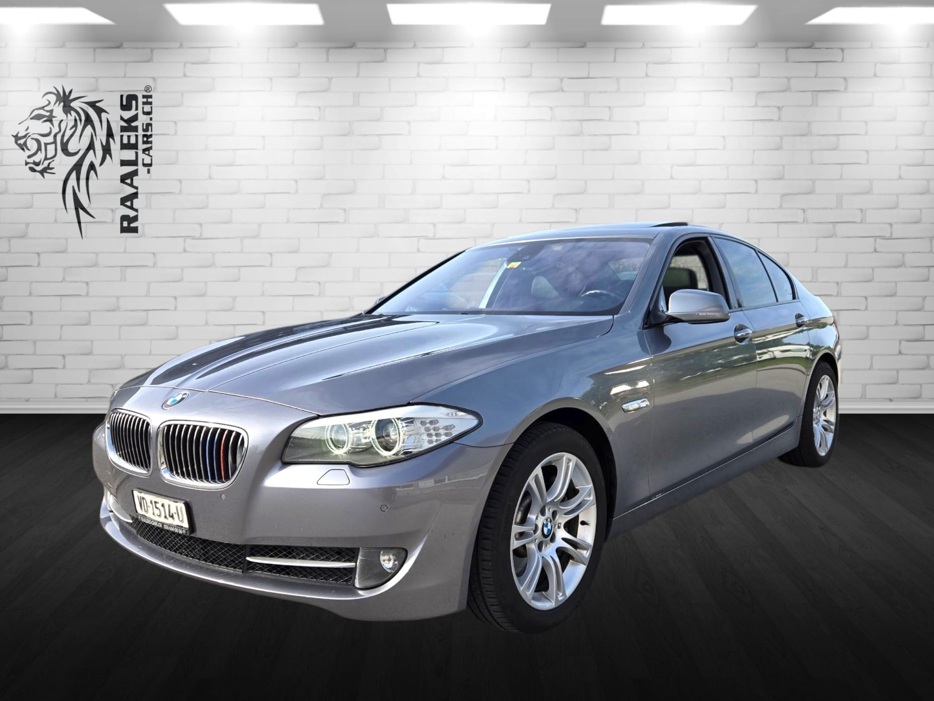 BMW 528i Steptronic