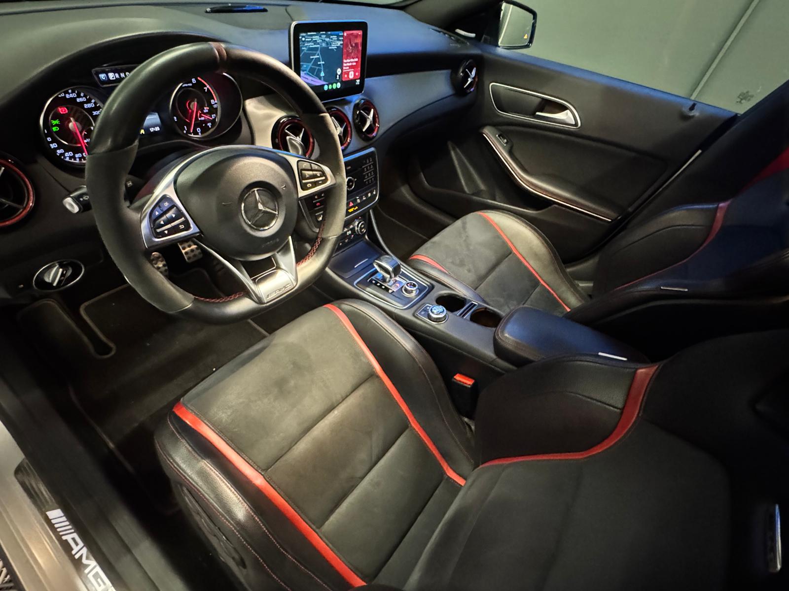 MERCEDES-BENZ CLA Shooting Brake 45 AMG 4Matic Speedshift-showroom-element-1