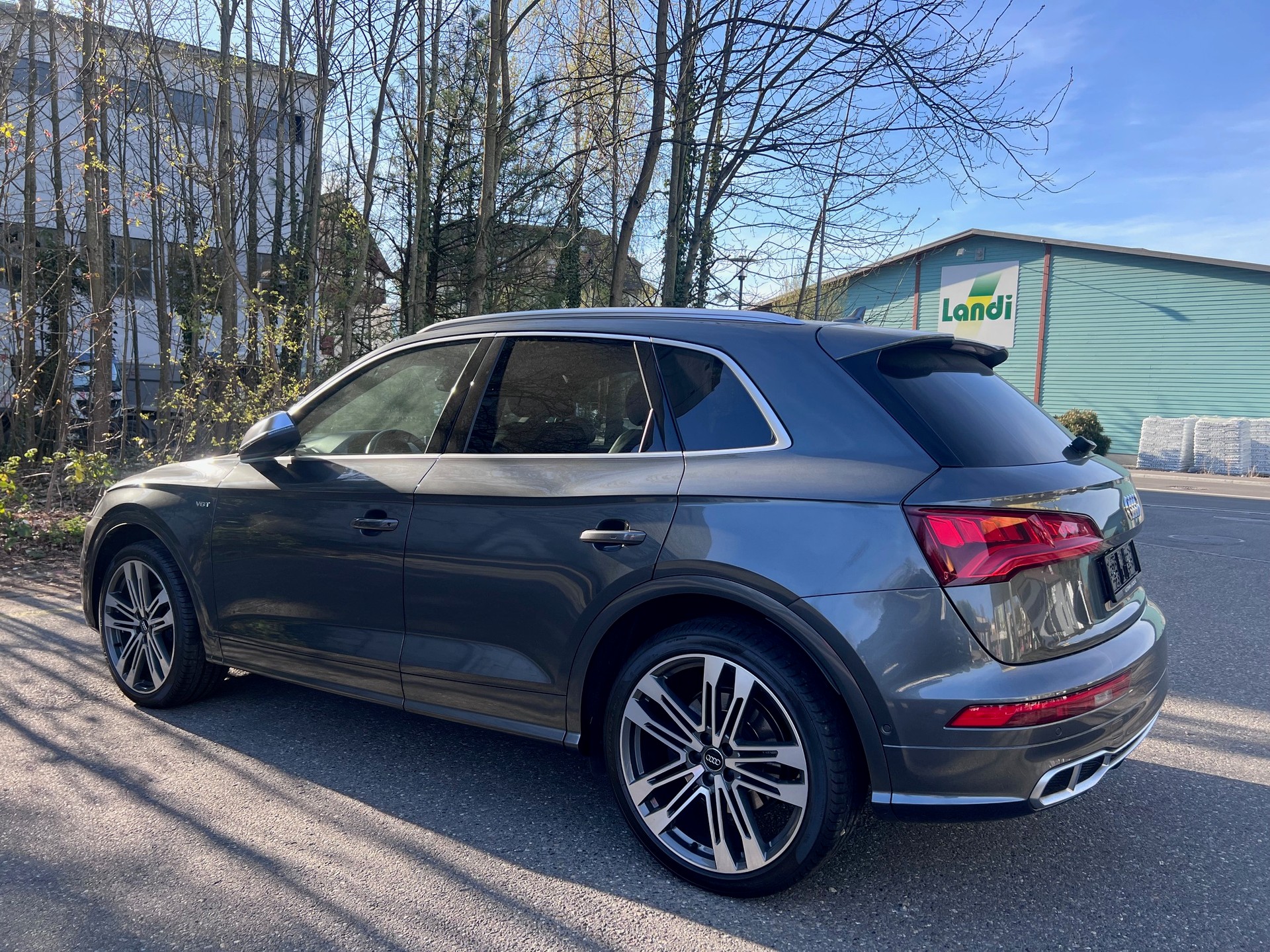 AUDI SQ5 3.0 TFSI quattro S-tronic-image-2