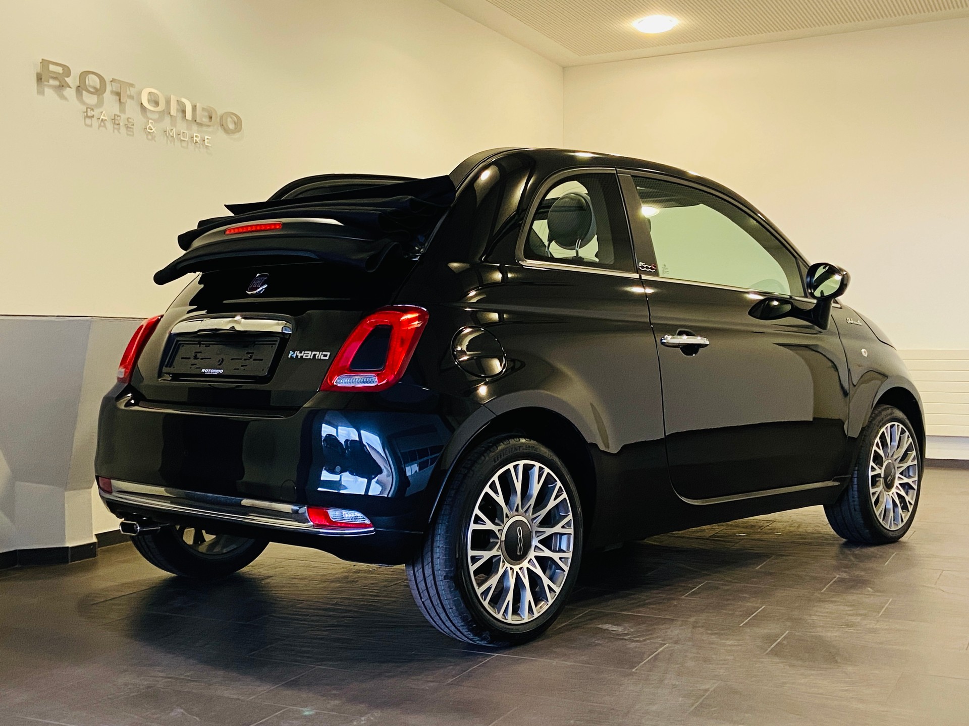 FIAT 500C 1.0 N3 MildHybrid Dolcevita Premium-showroom-element-1