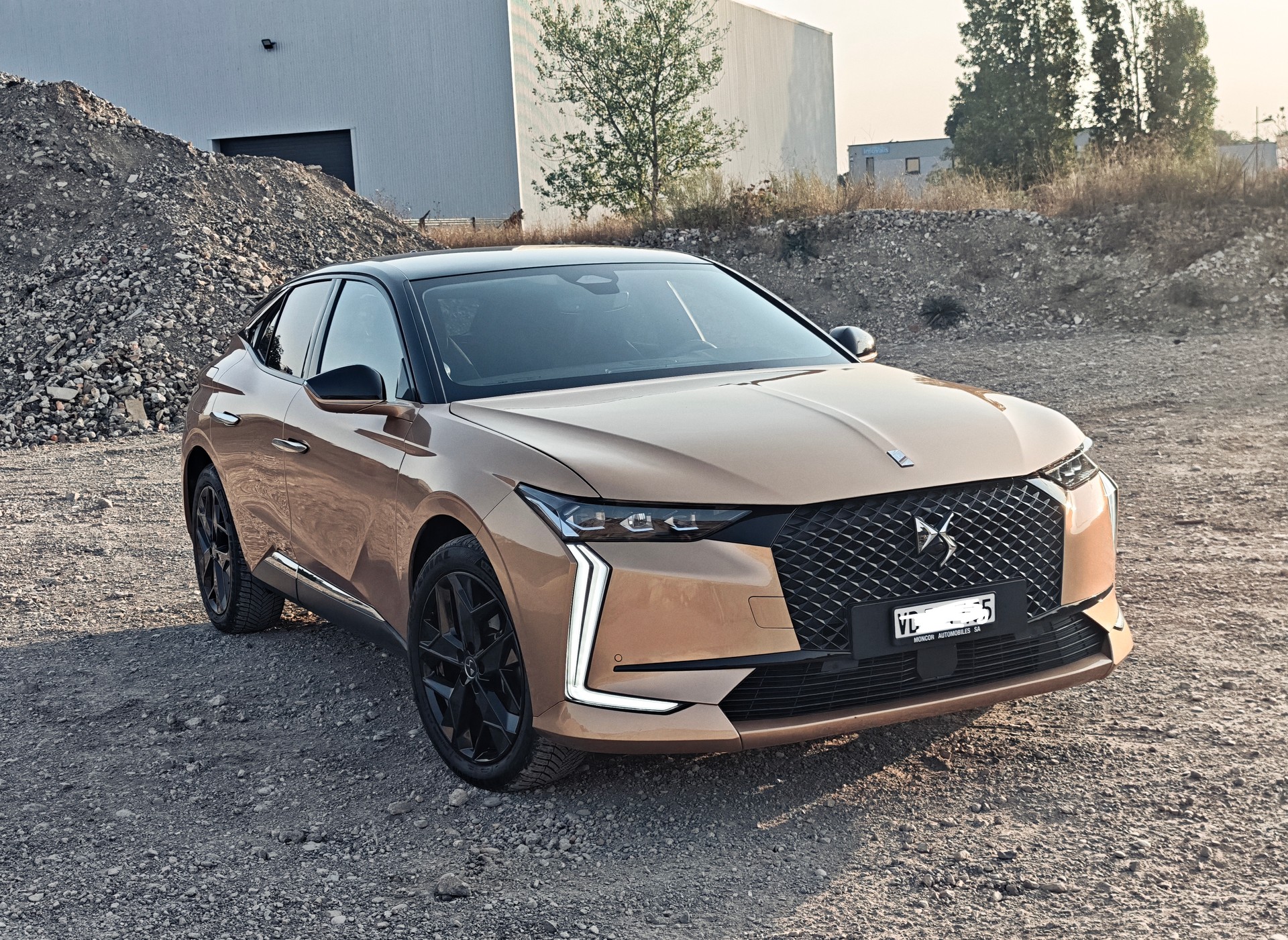 DS AUTOMOBILES DS 4 1.6 E-Tense Performance Line+-image-1