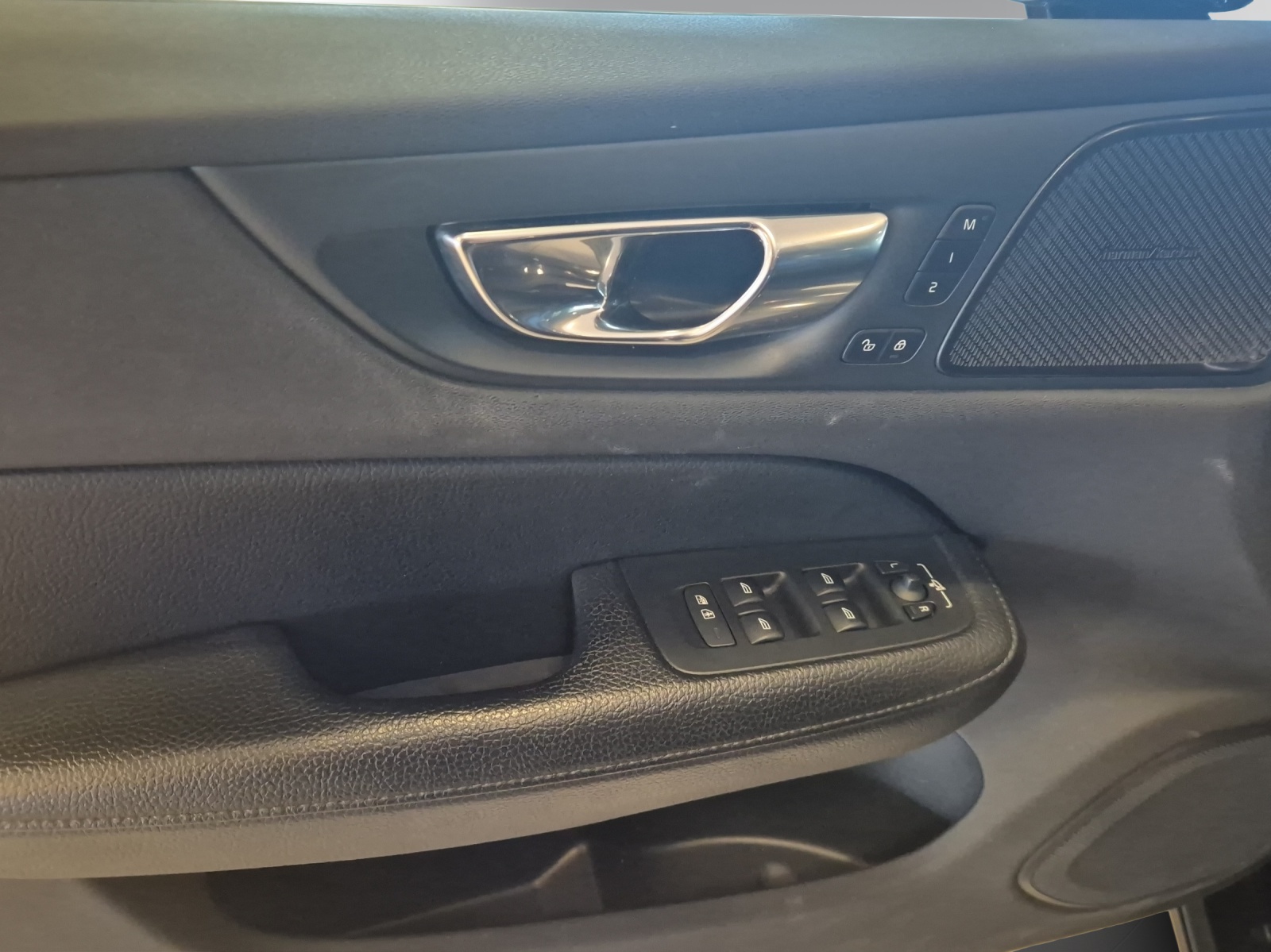 Image VOLVO V60 V60 T6 eAWD Inscription