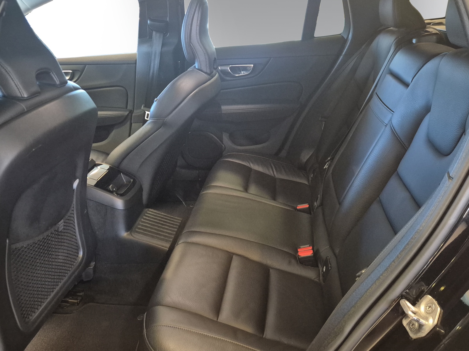 Image VOLVO V60 V60 T6 eAWD Inscription