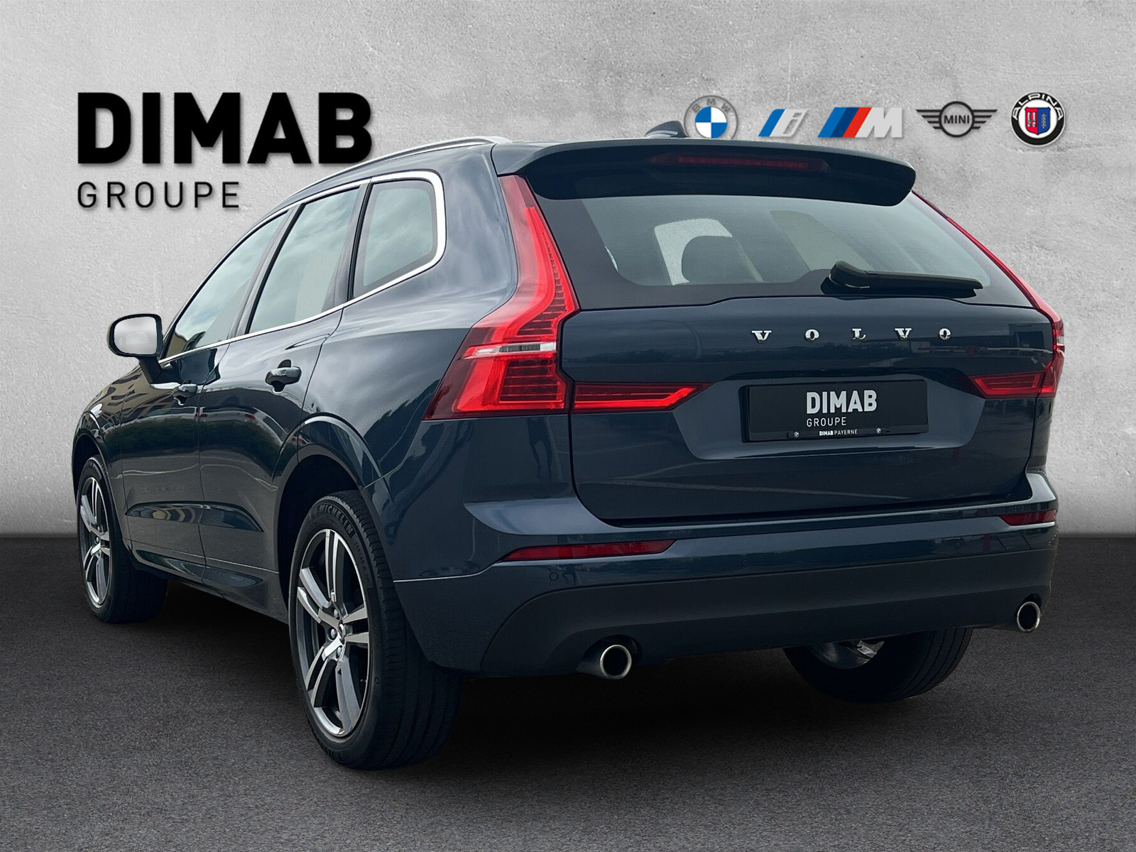VOLVO XC60 B4 Diesel Mild Hybrid AWD Momentum Geartronic-showroom-element-2