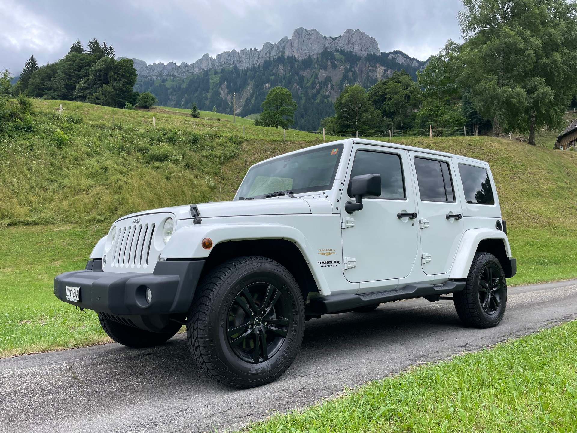 JEEP Wrangler 2.8CRD Unlimited Sahara Automatic
