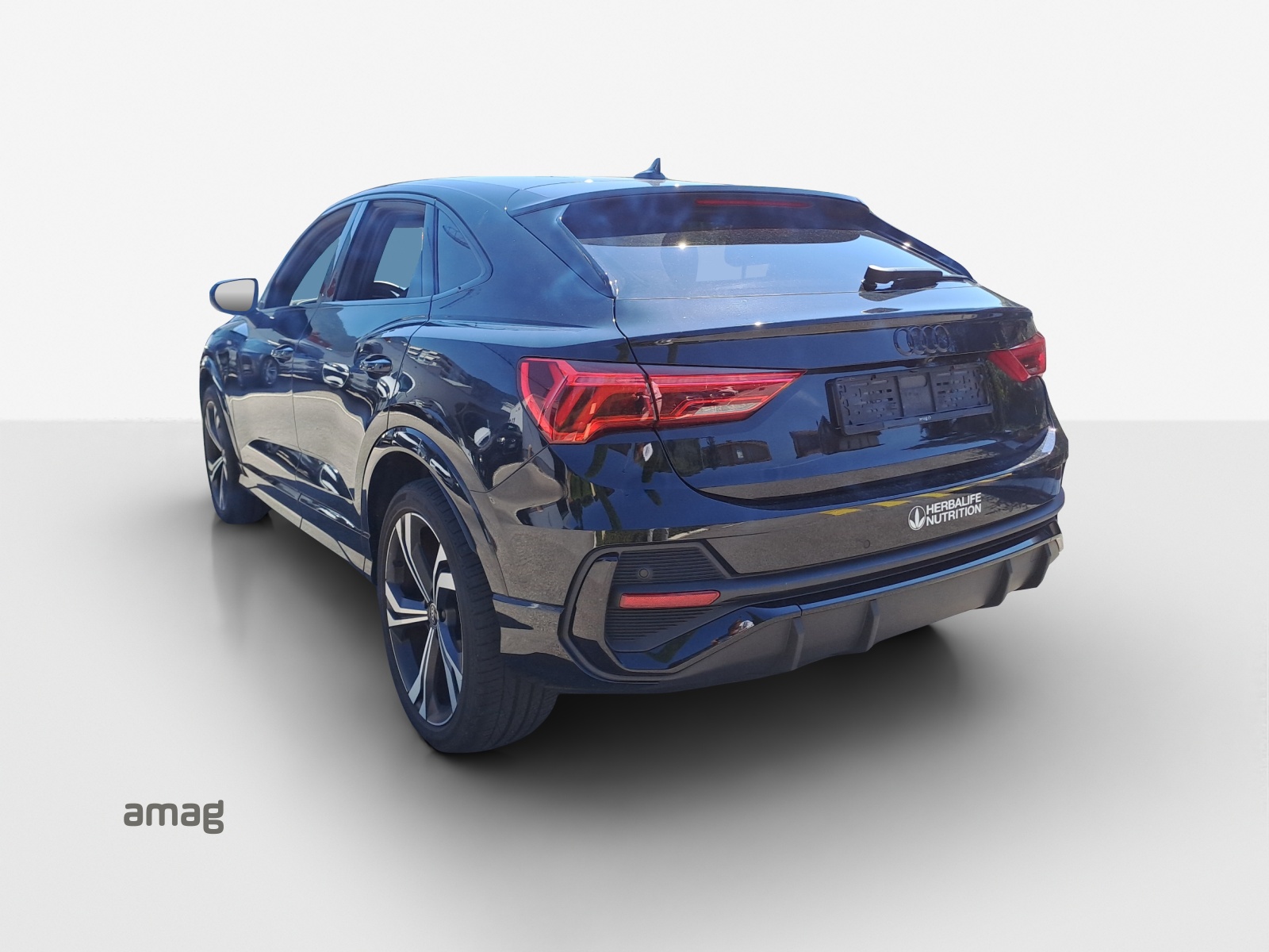 AUDI Q3 Sportback 35 TFSI S line Attraction-showroom-element-2