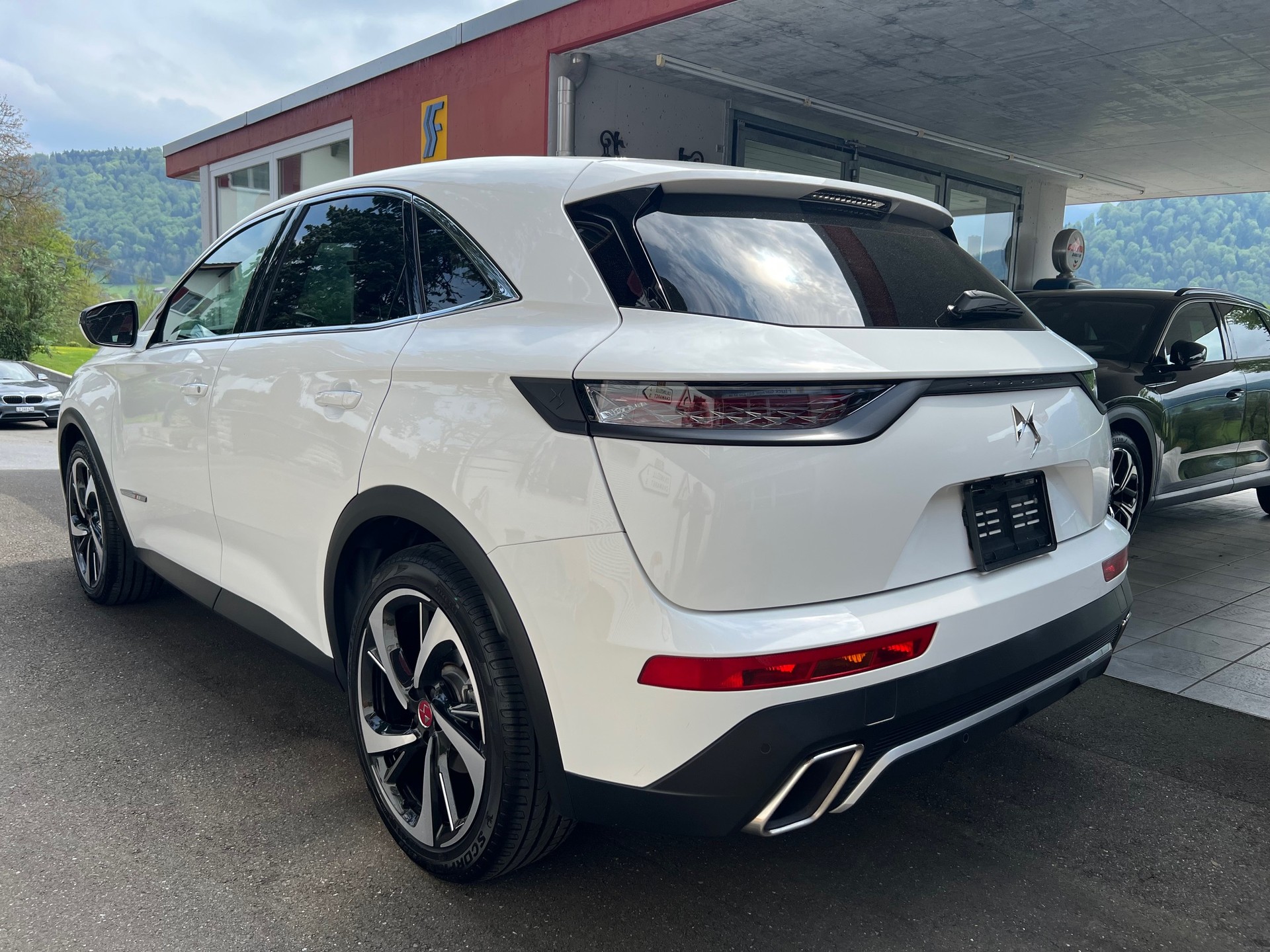 DS AUTOMOBILES DS 7 Crossback 1.6 THP Performance Line Automatic-image-2