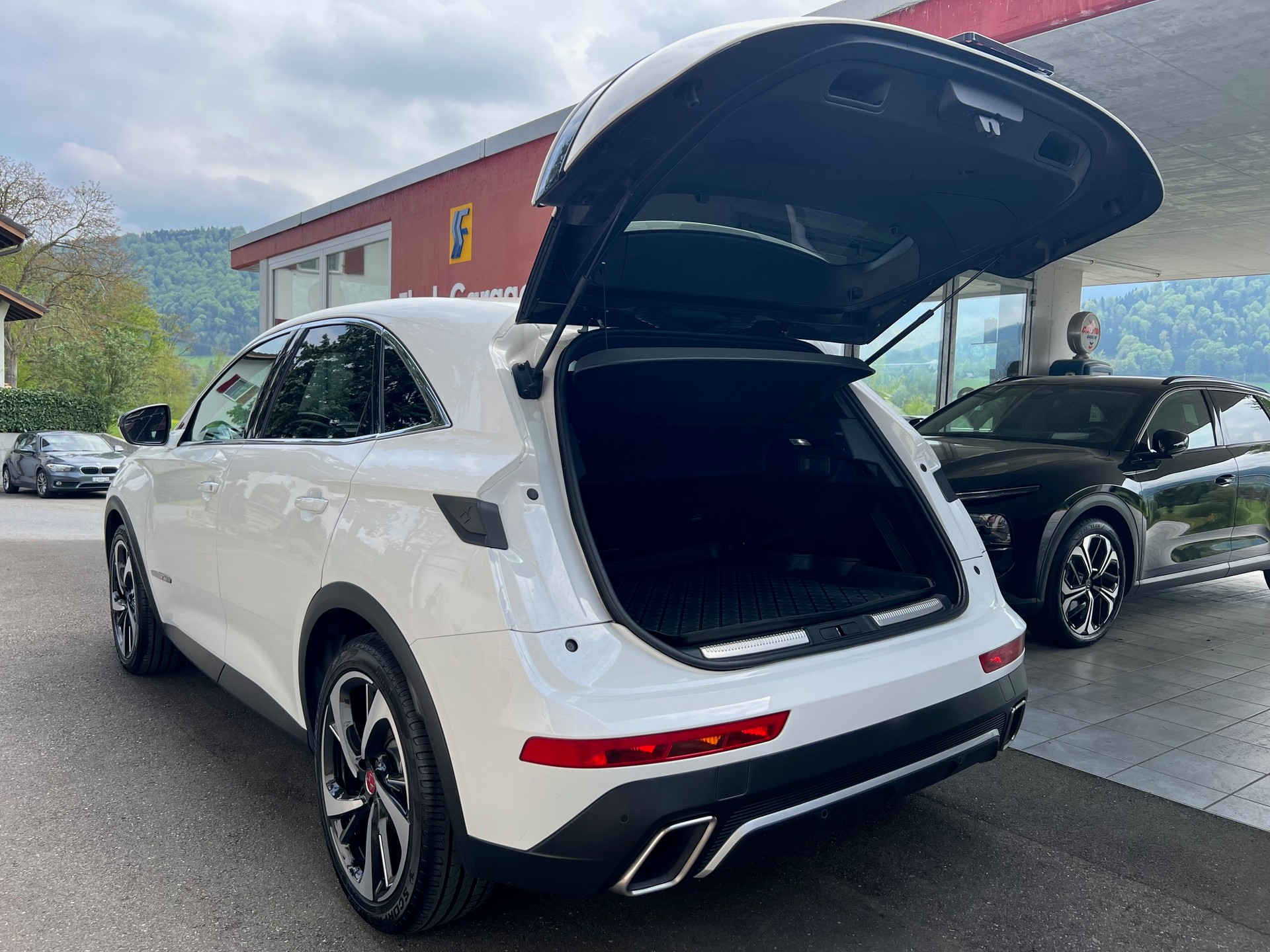 DS AUTOMOBILES DS 7 Crossback 1.6 THP Performance Line Automatic-image-4