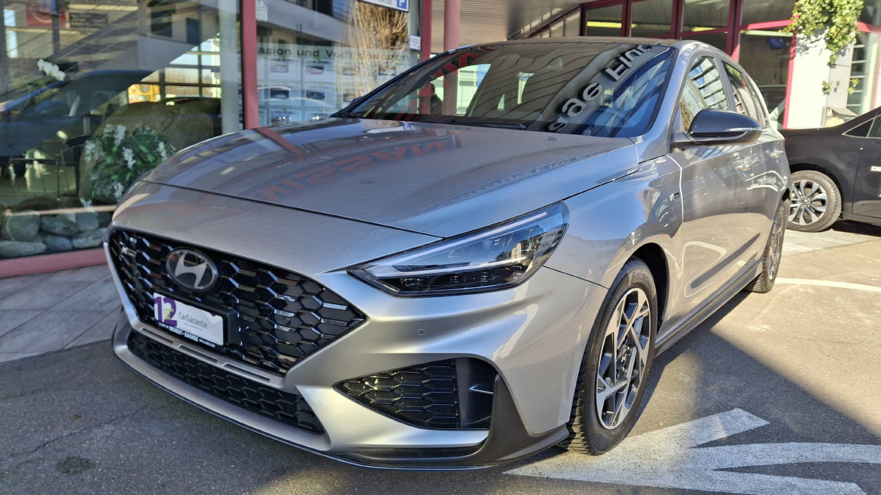 HYUNDAI i30 1.5 T-GDi N-Line (Limousine) Hyundai HYUNDAI i30 1.5 T-GDi N-Line (Limousine)