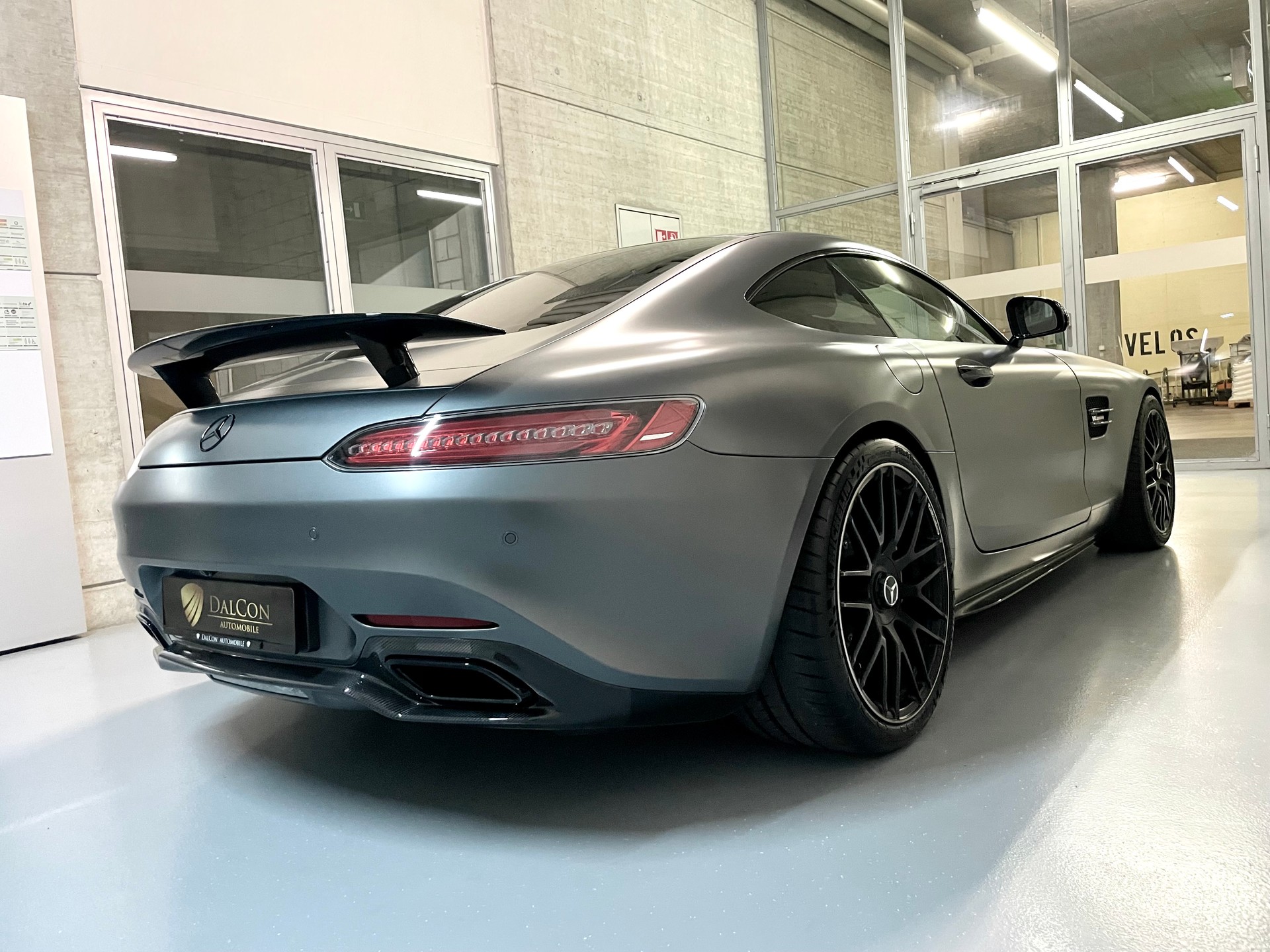 MERCEDES-BENZ AMG GT S Speedshift DCT-image-6