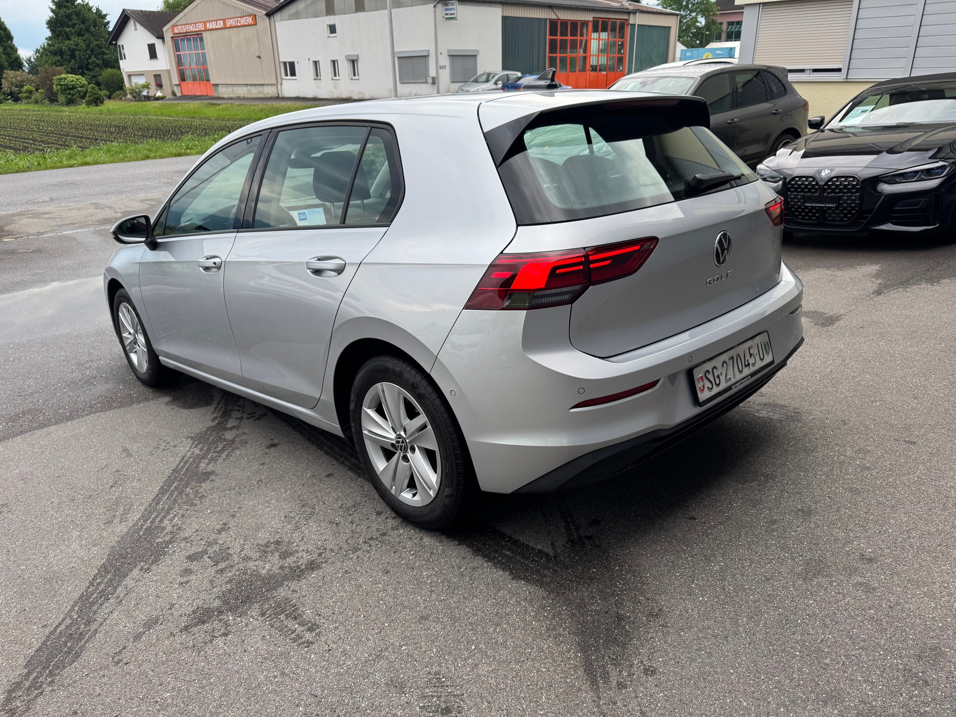 VW Golf 2.0 TDI Life-showroom-element-3