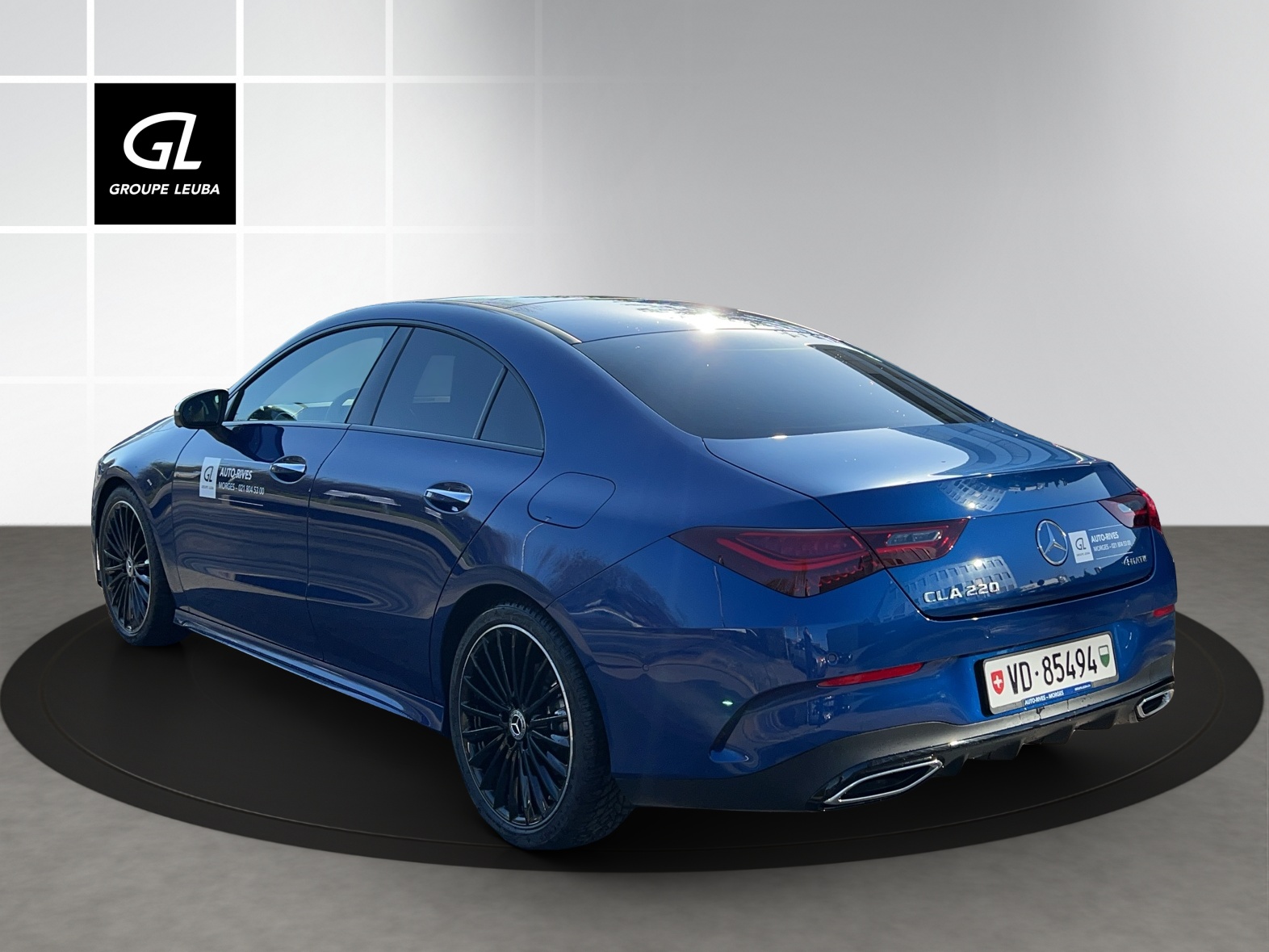 MERCEDES-BENZ CLA 220 4Matic 8G-DCT-showroom-element-3