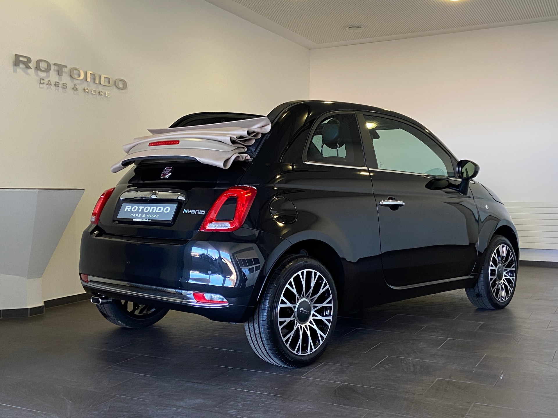 FIAT 500C 1.0 N3 MildHybrid Lounge Premium-showroom-element-2