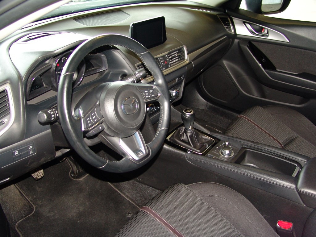 MAZDA 3 1.5 Ambition Plus Navi-image-9