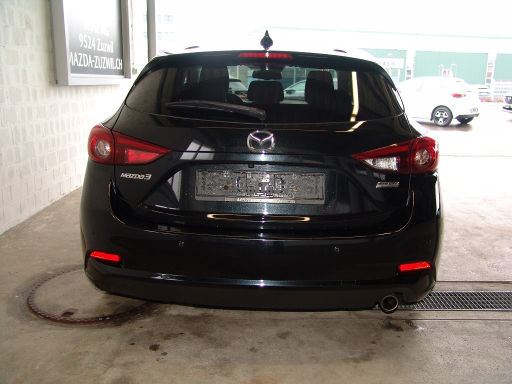 MAZDA 3 1.5 Ambition Plus Navi-image-5