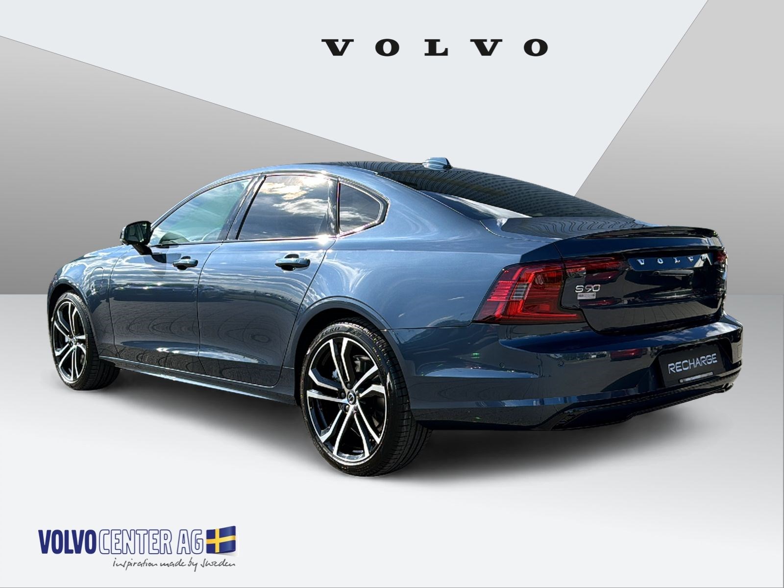 VOLVO S90 2.0 T8 TE Ultimate Dark eAWD-showroom-element-2