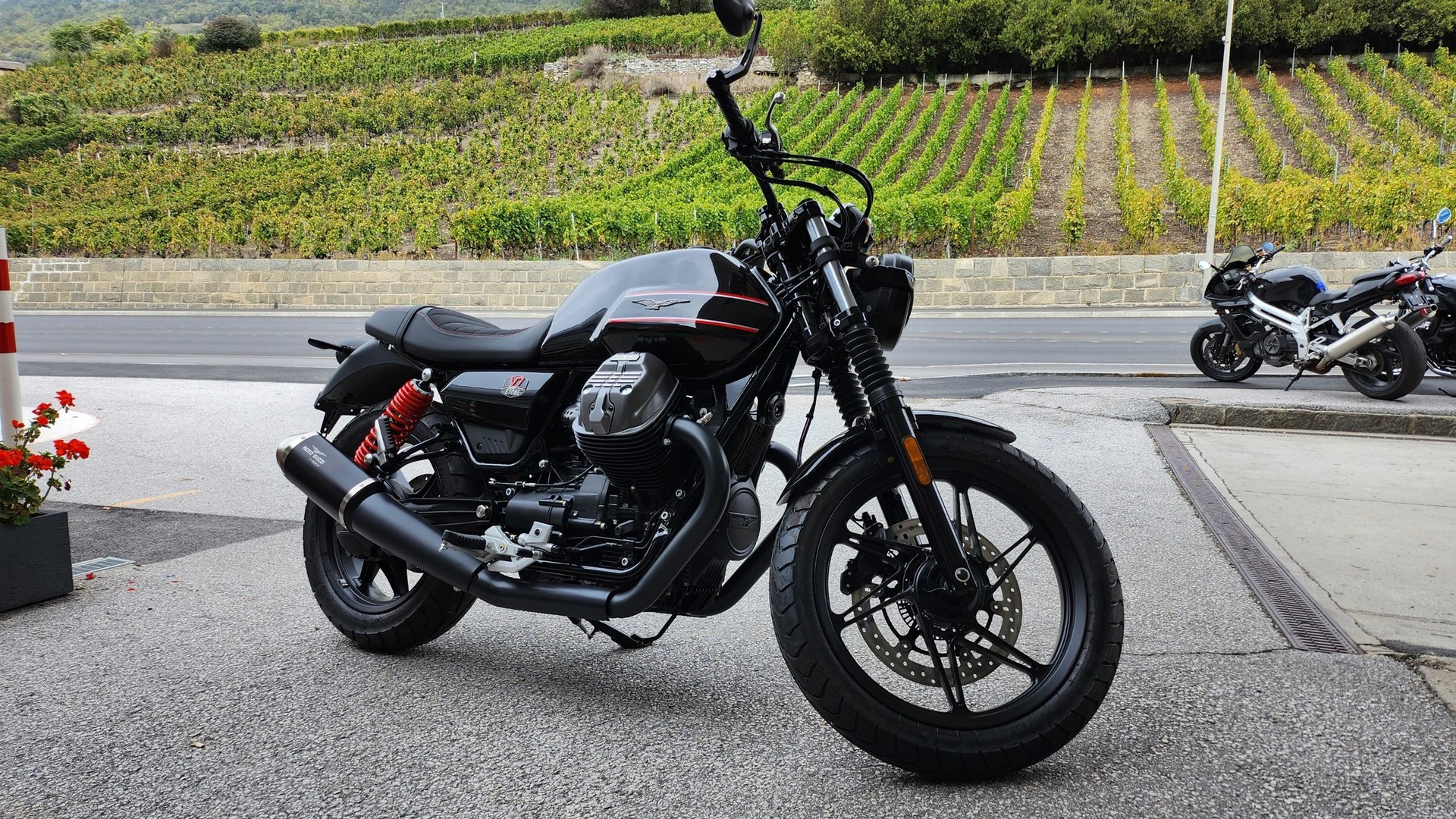 MOTO GUZZI V7 IV 850 Stone Special Edition