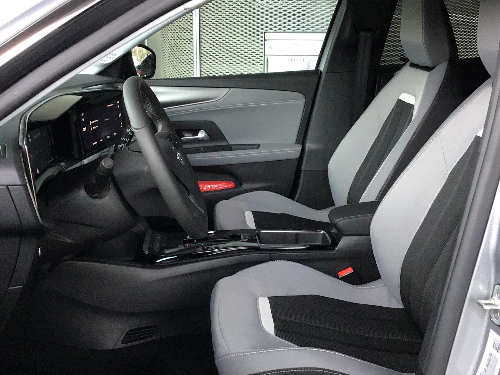 OPEL Mokka e Elegance-image-3