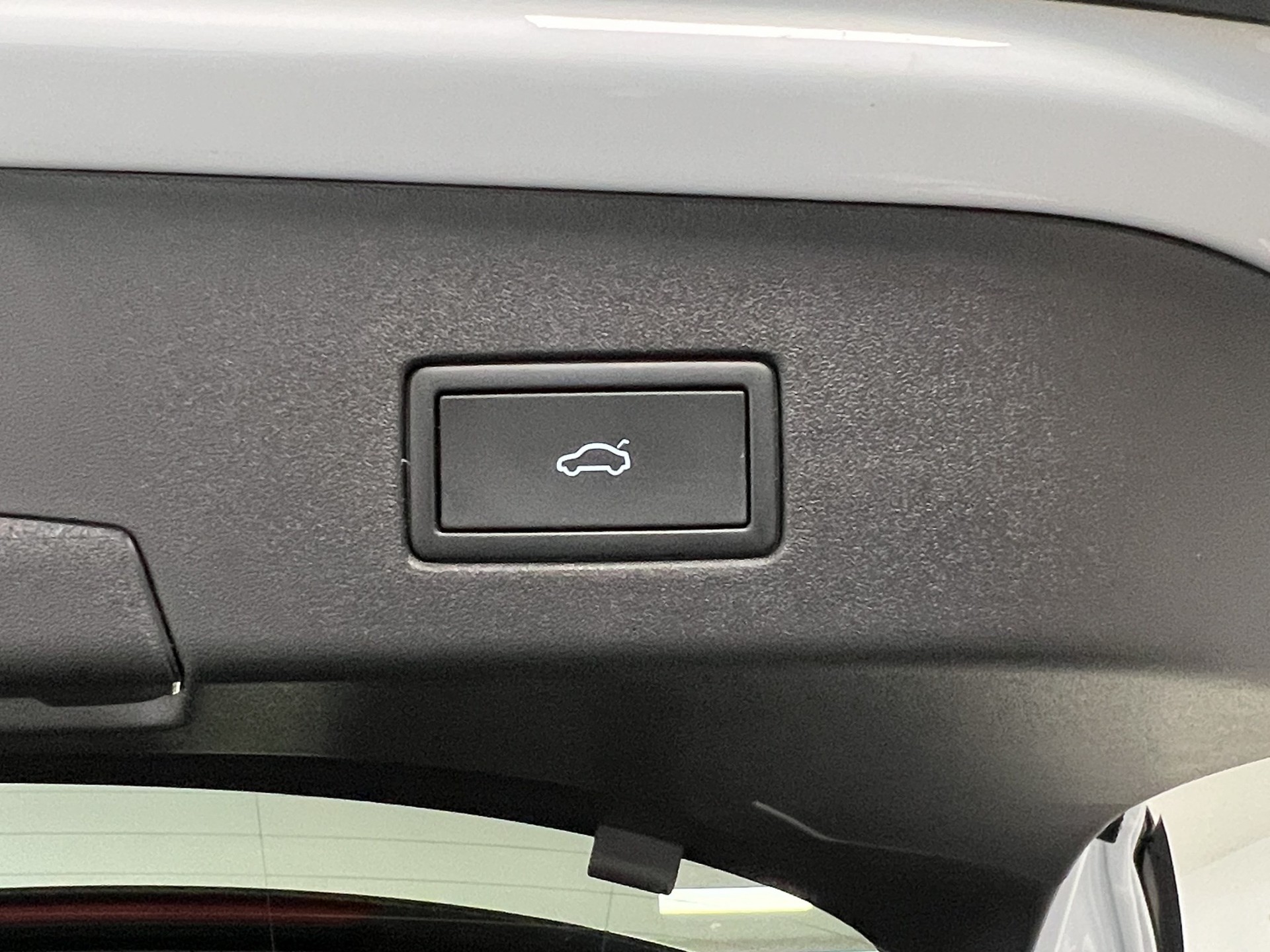 VW ID.4 Pro Performance 77 kWh-image-10