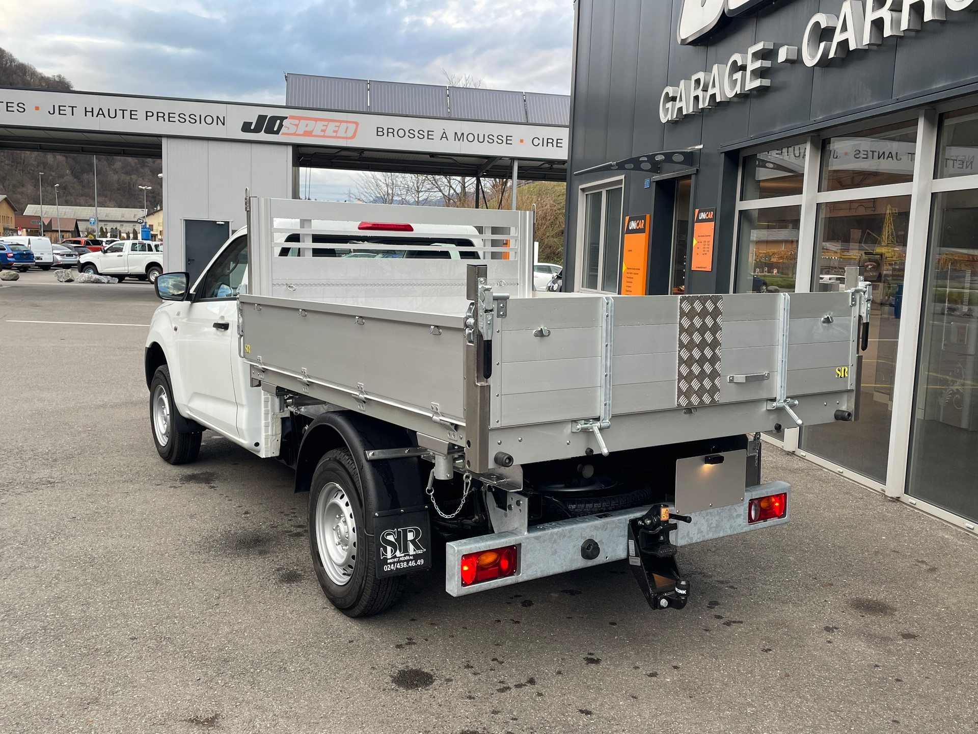 ISUZU D-MAX 1.9 SpaceCab N60B 4x4-showroom-element-2