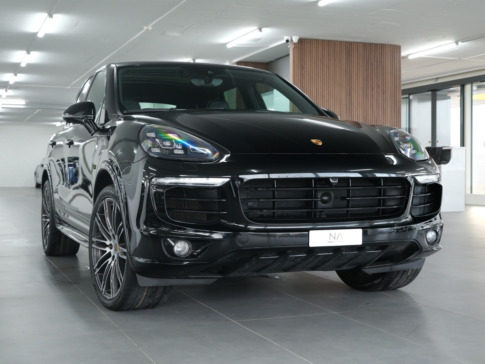 PORSCHE Cayenne S E-Hybrid