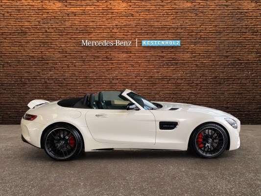 MERCEDES-BENZ AMG GT C Roadster-showroom-element-2