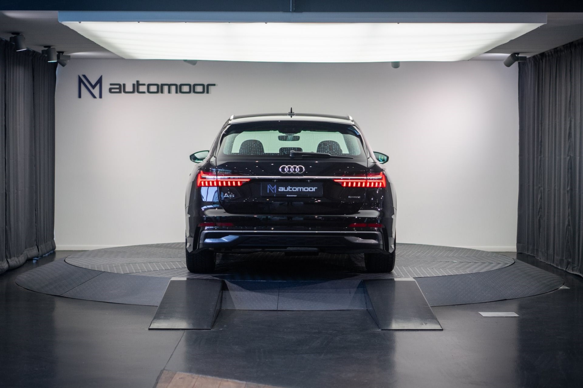 AUDI A6 Avant 40 TDI S Line quattro S-Tronic *CH-Fahrzeug* *AHK* *Standheizung* *Modell 24*-image-6