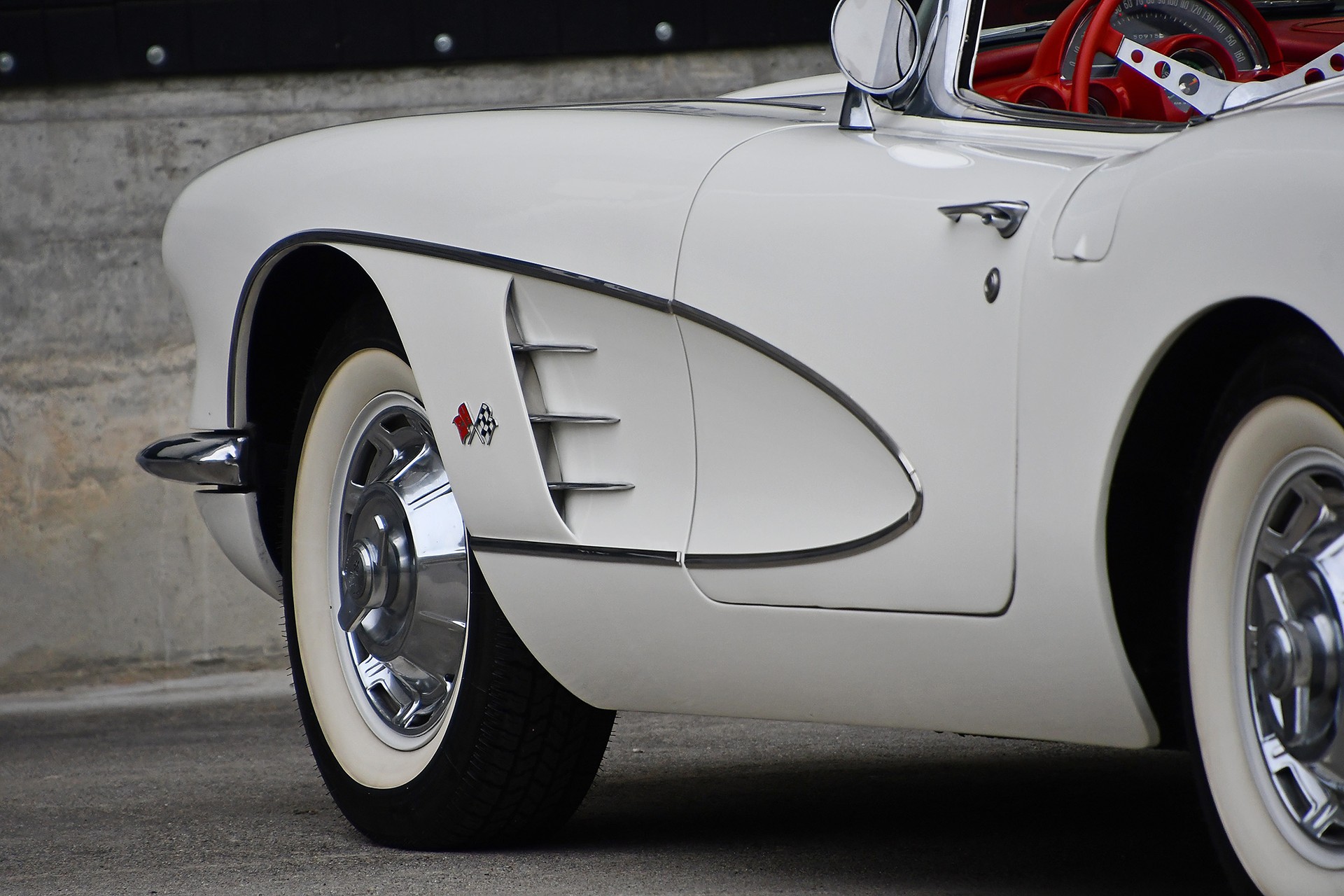 CHEVROLET Corvette C1-image-10