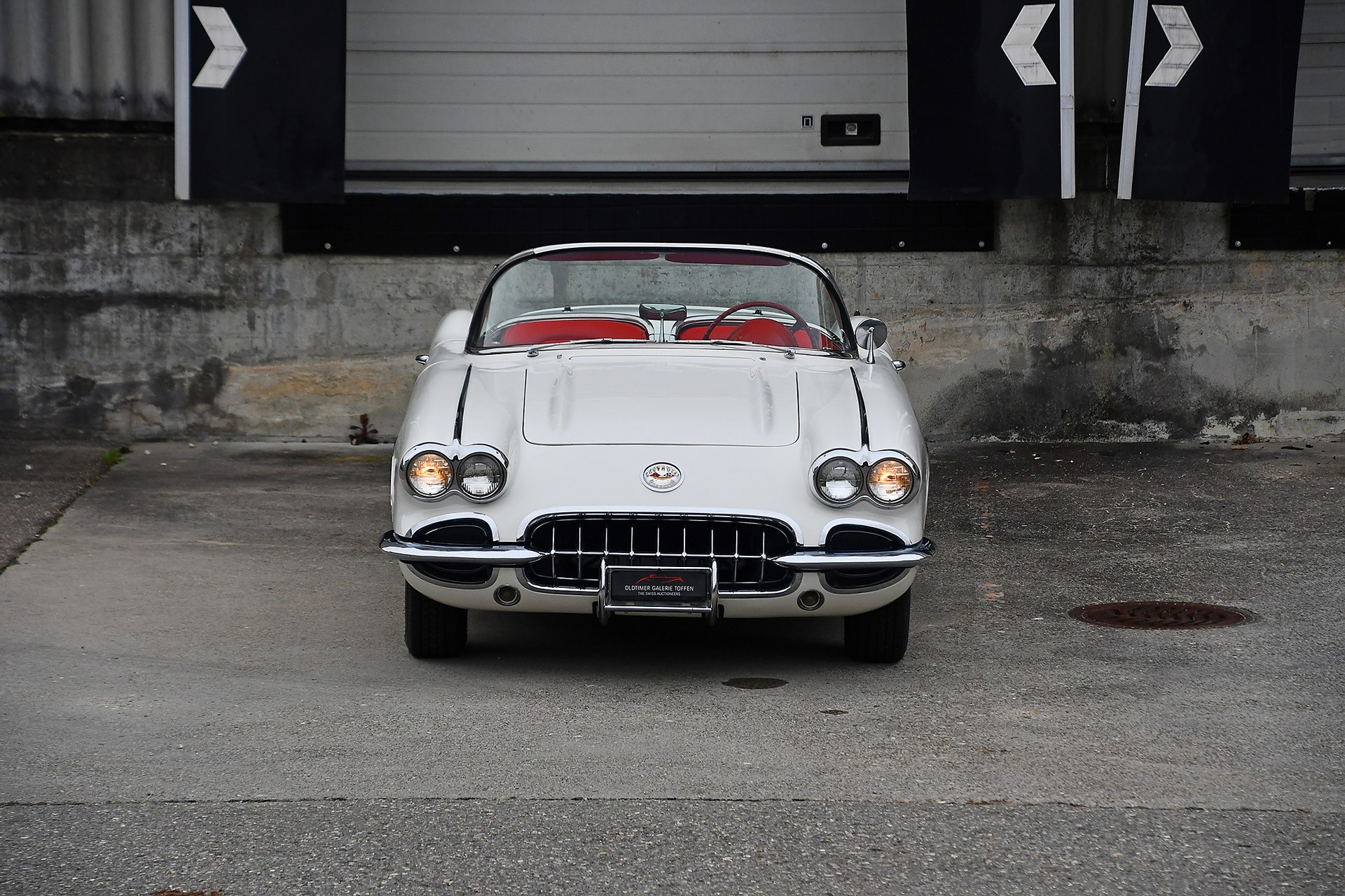 CHEVROLET Corvette C1-image-1