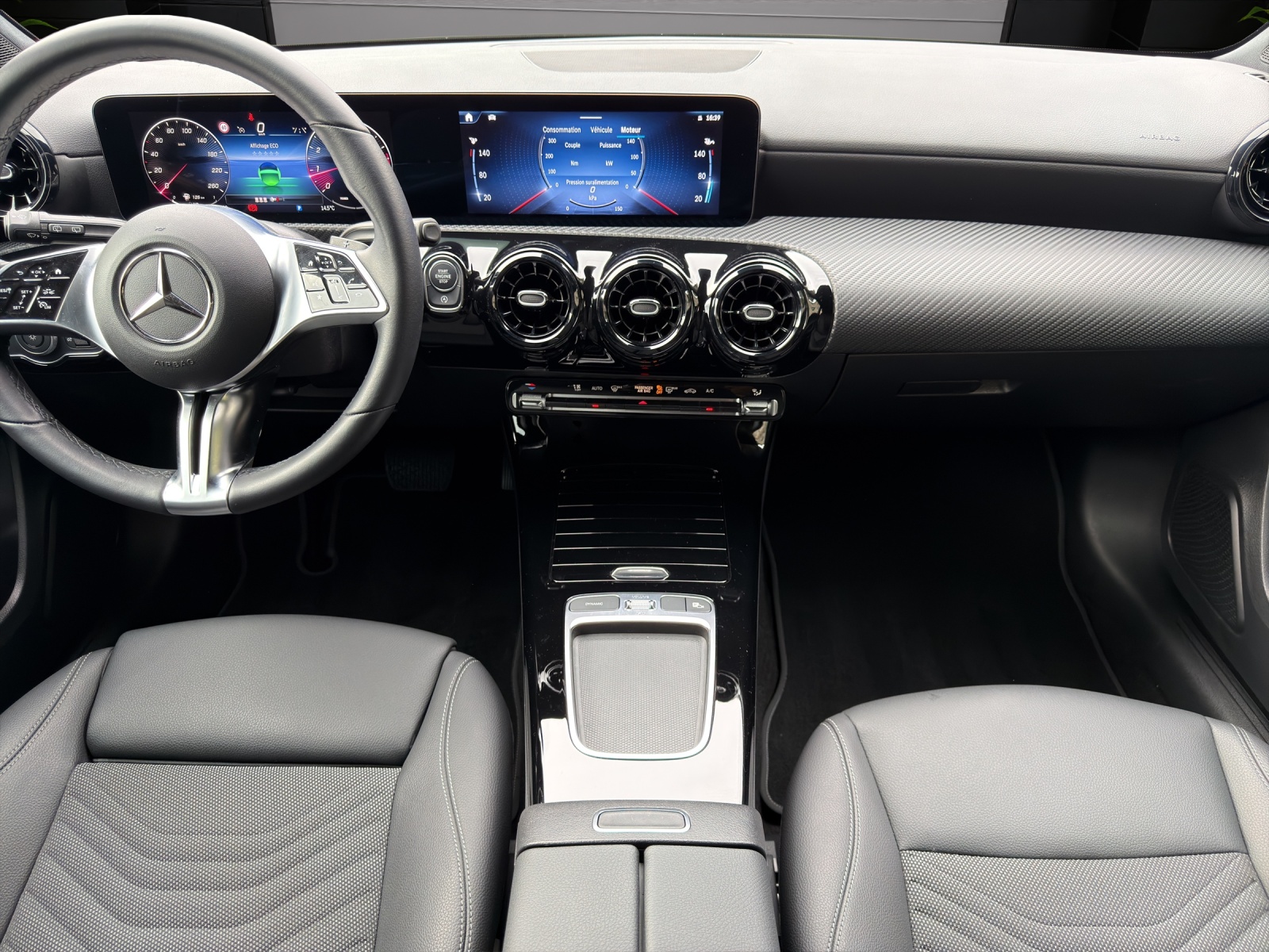 Image MERCEDES-BENZ A-220 A 220 4Matic 8G-DCT