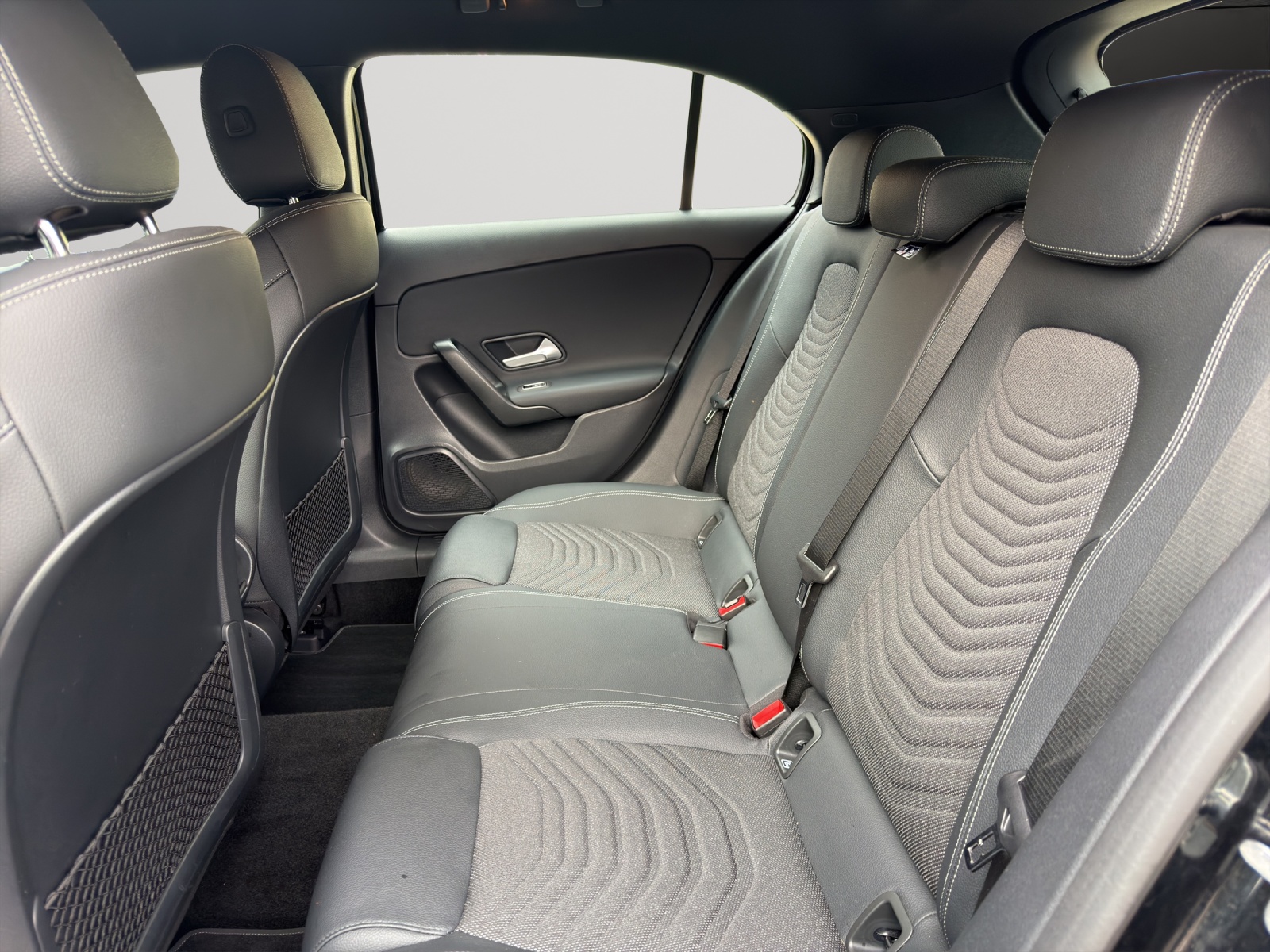 Image MERCEDES-BENZ A-220 A 220 4Matic 8G-DCT