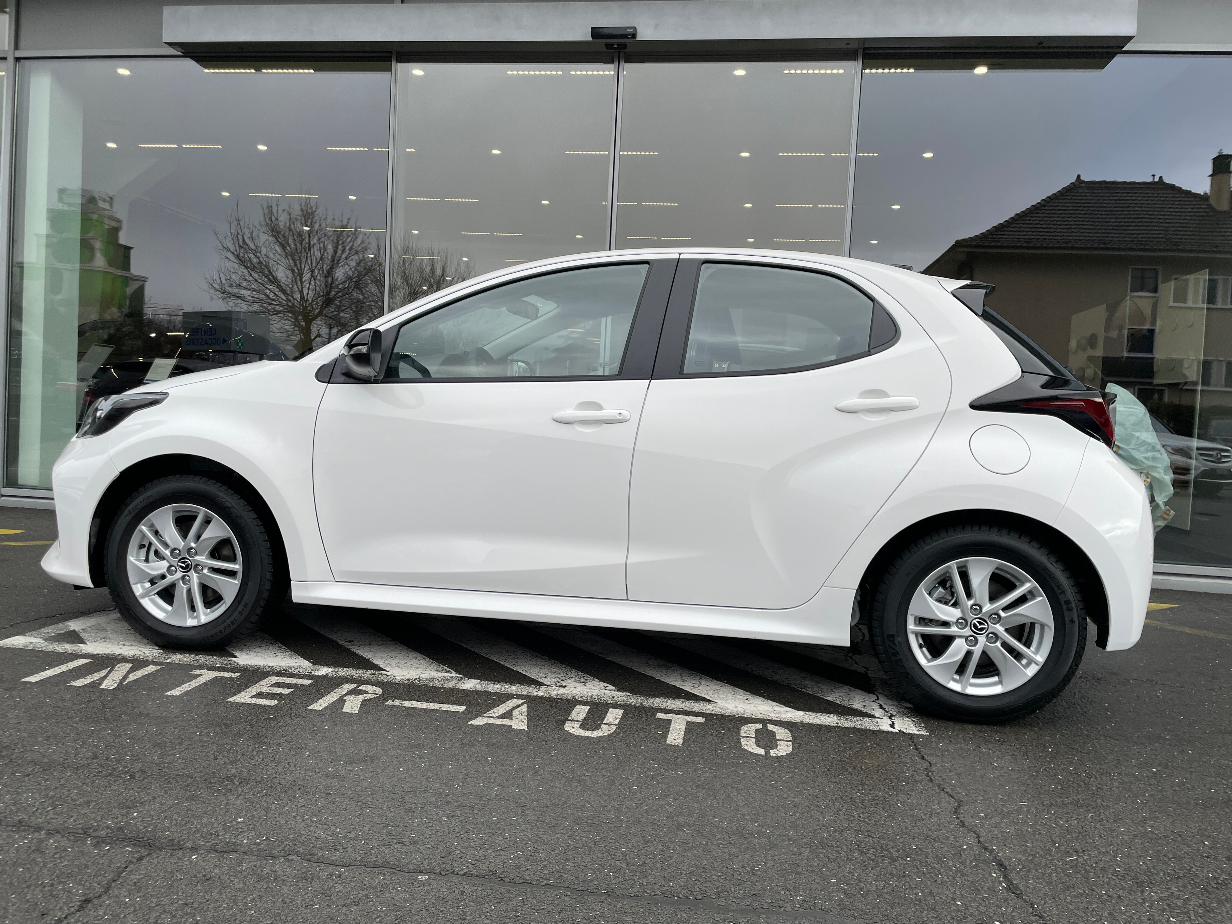 Image MAZDA 2 2 Hybrid Centre-line