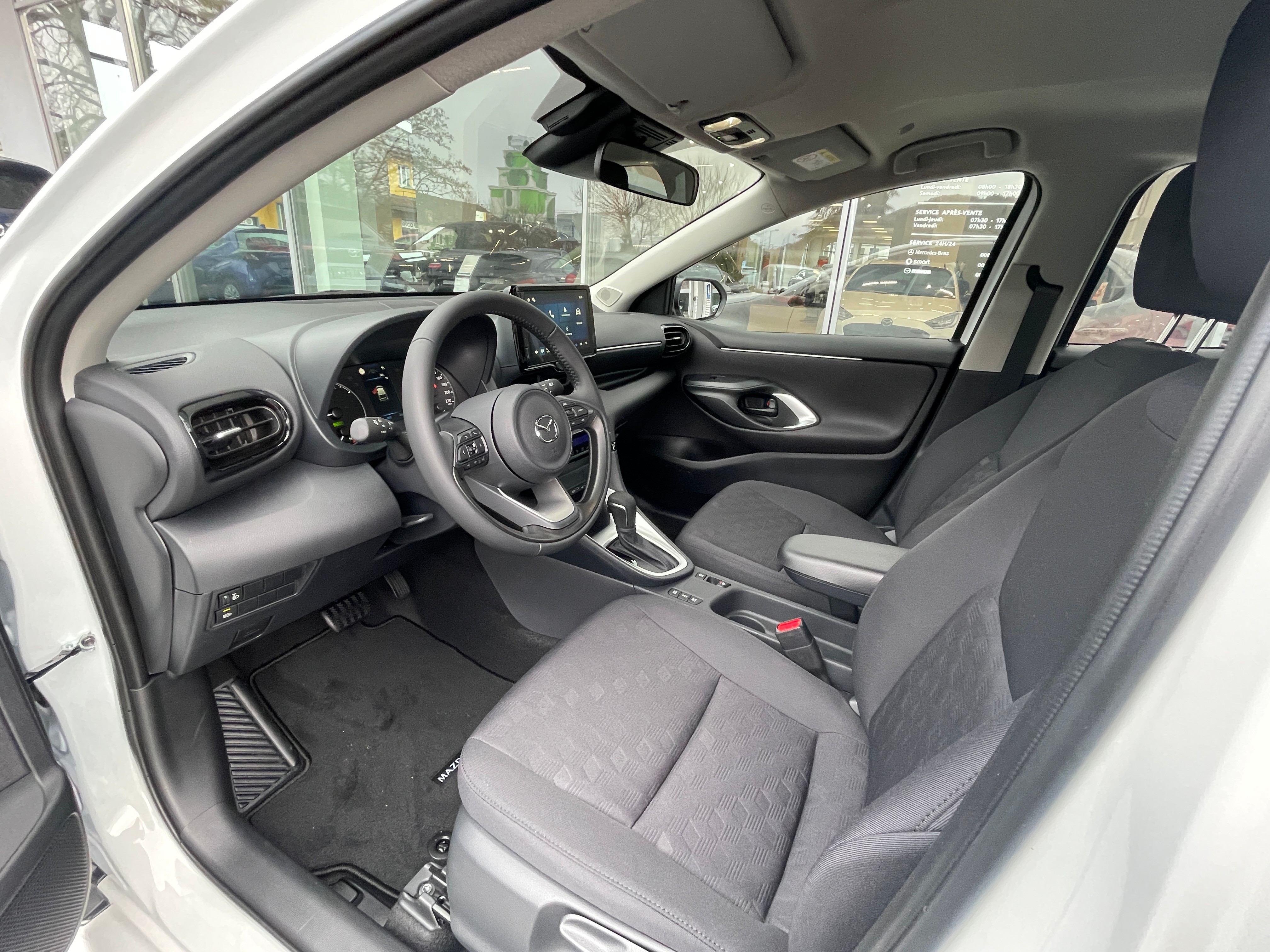 Image MAZDA 2 2 Hybrid Centre-line