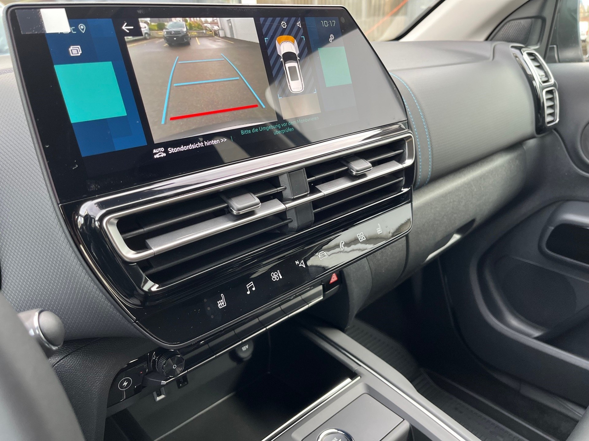 CITROEN C5 AIRCROSS 1.6 Plug-in Hybrid YOU+-image-11